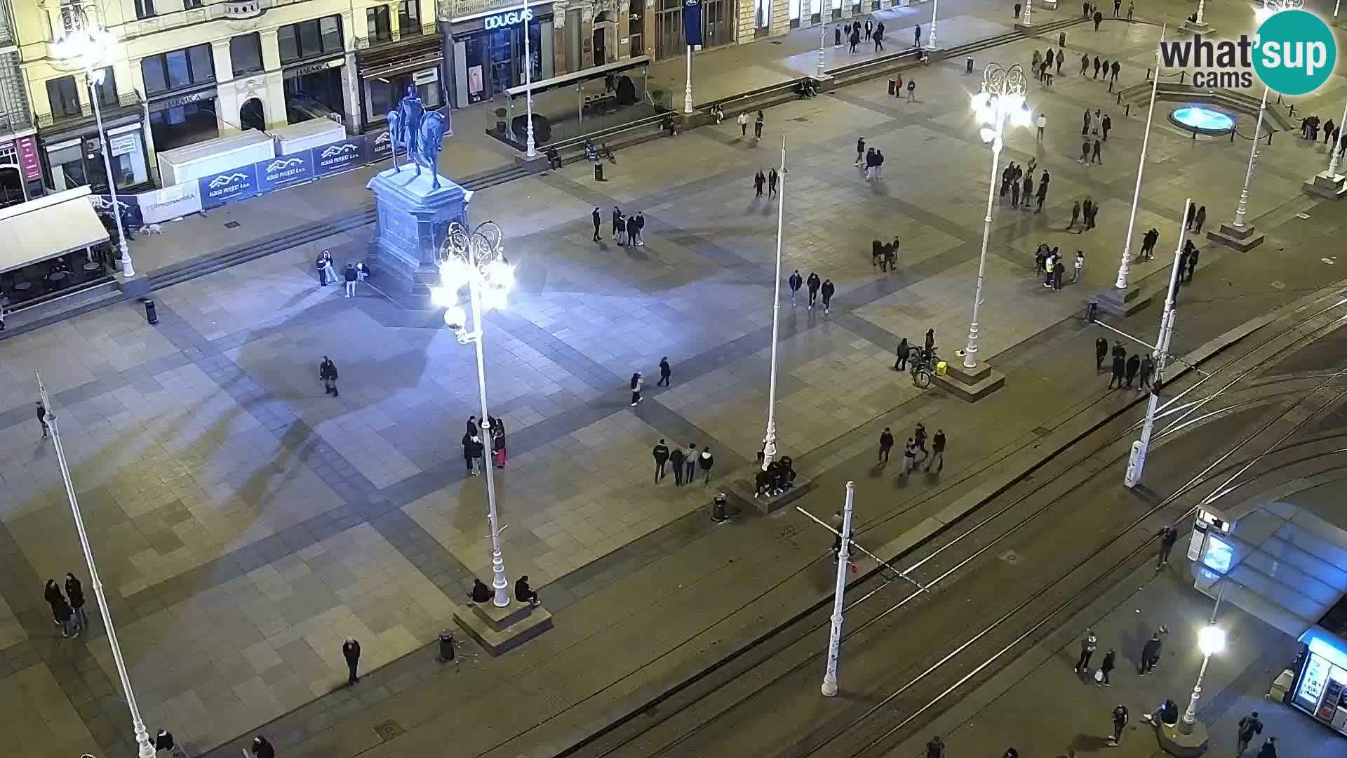 Piazza Ban Jelačić livecam Zagreb – Hotel Dubrovnik