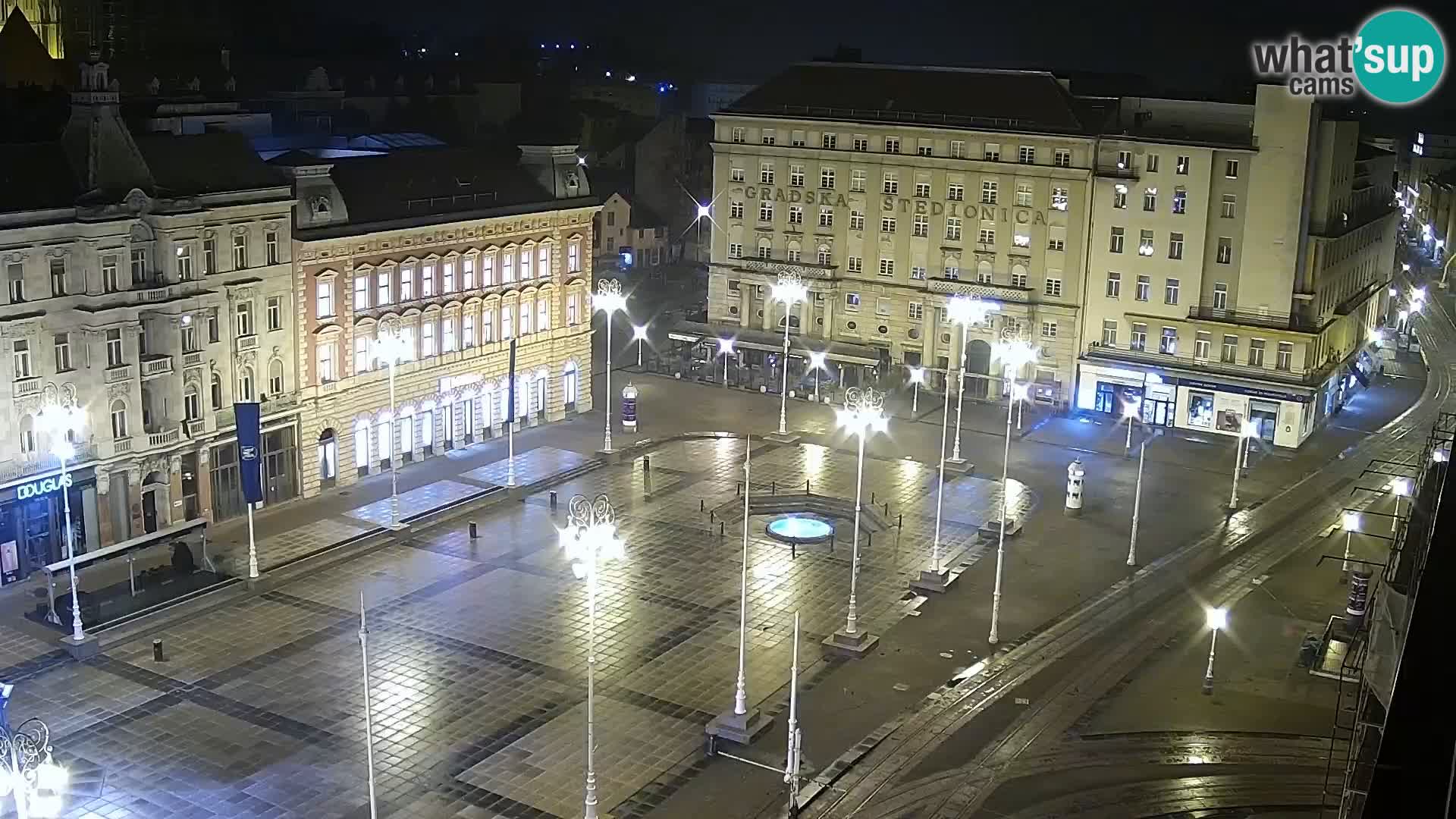 Ban Jelačić Platz  Live webcam Zagreb – Hotel Dubrovnik