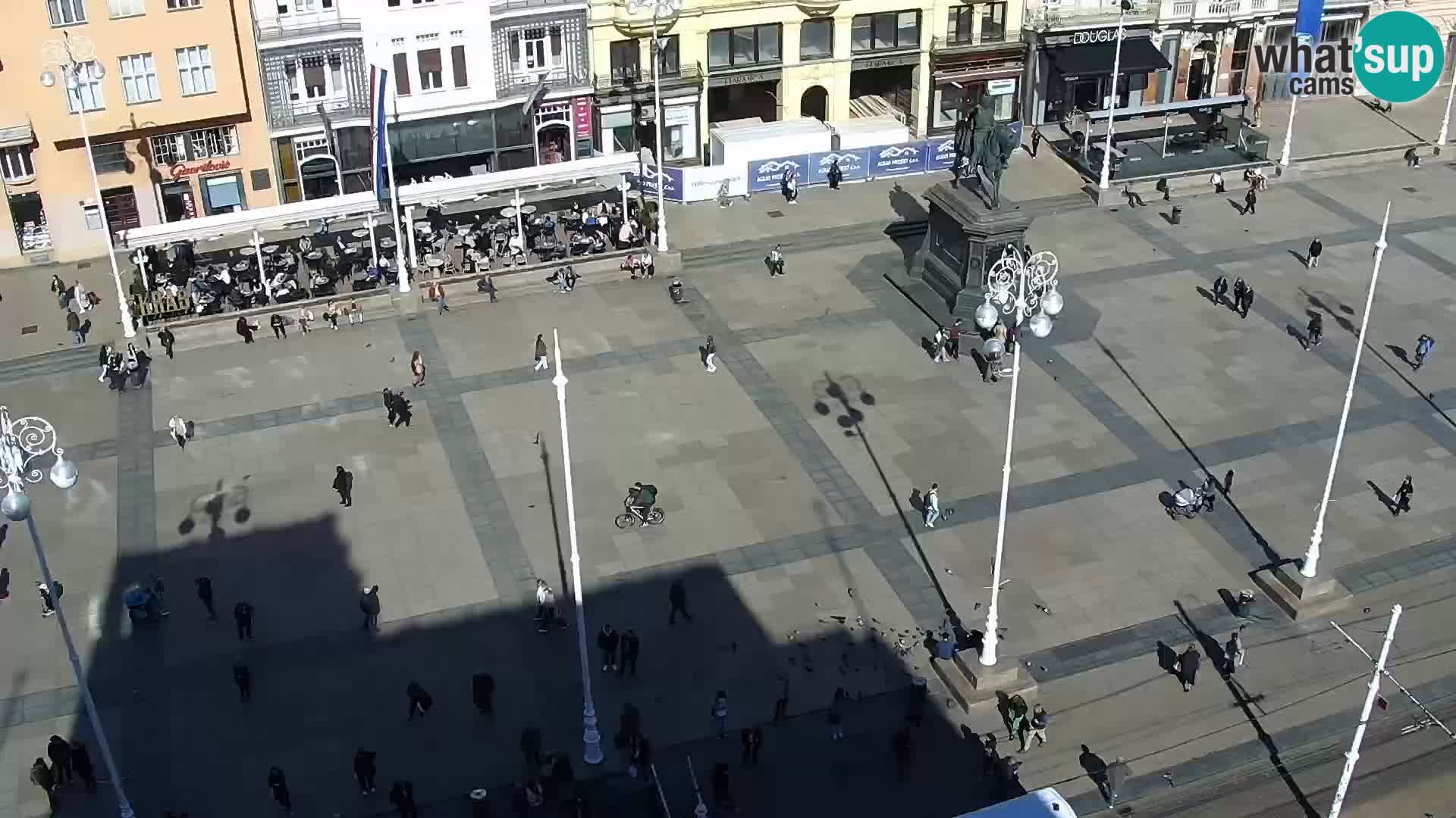 Ban Jelačić live cam Zagreb – Hotel Dubrovnik