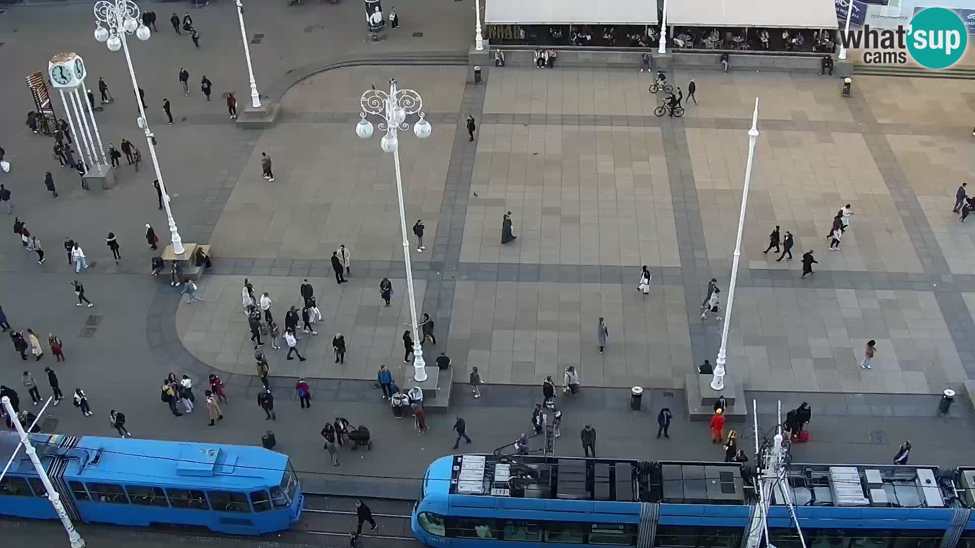 Zagreb – Bana Jelačića square panorama