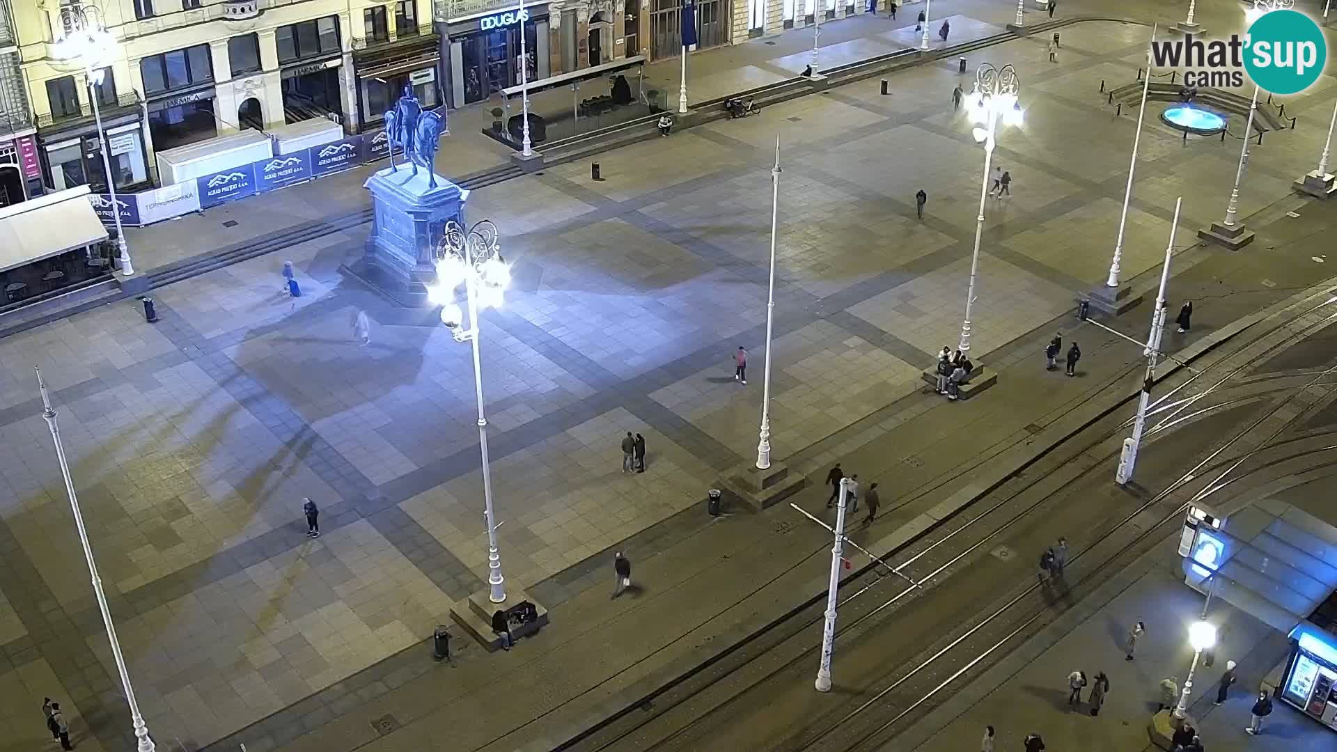 Piazza Ban Jelačić livecam Zagreb – Hotel Dubrovnik