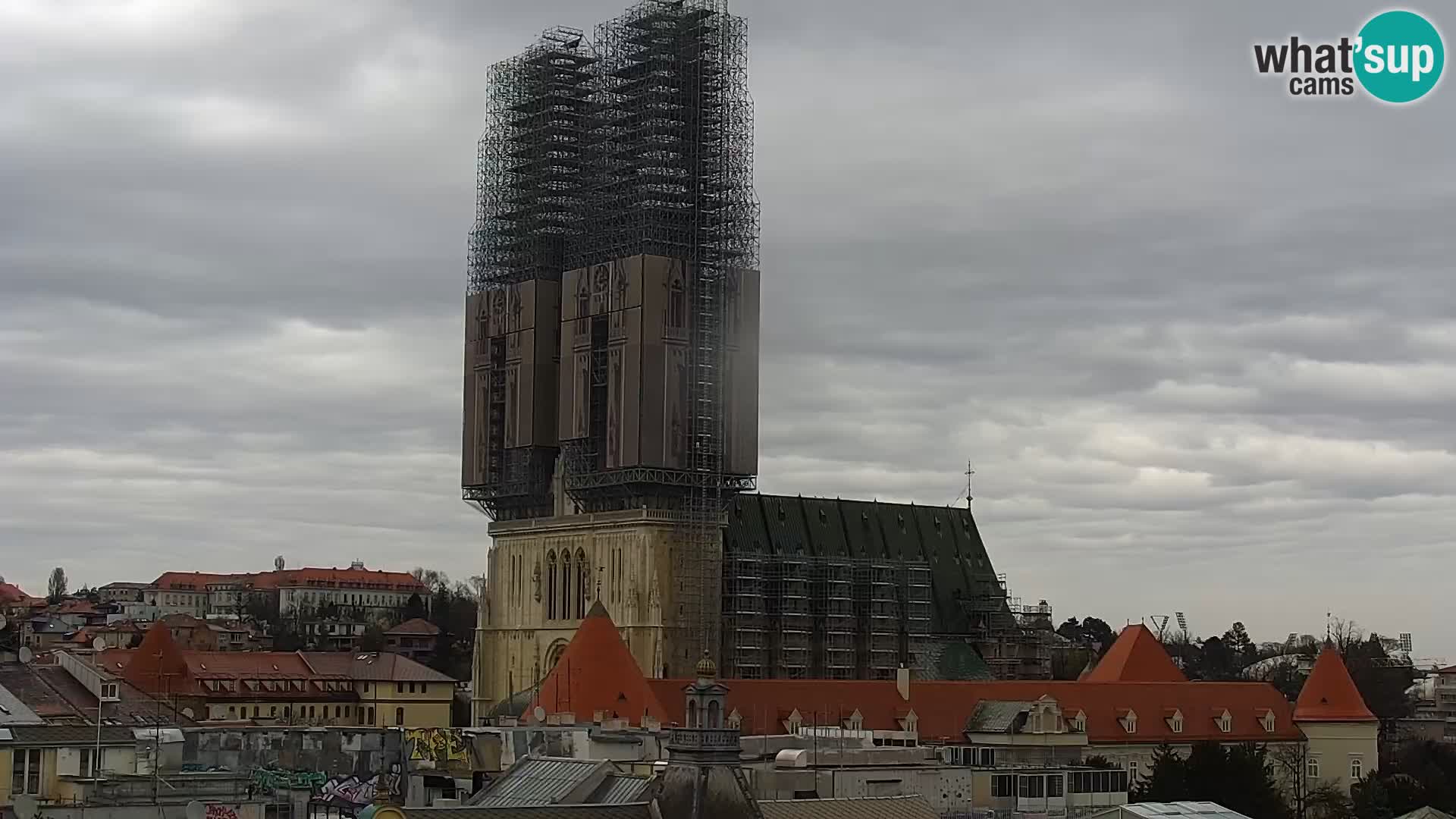 Trg Bana Jelačića v živo Zagreb – Hotel Dubrovnik