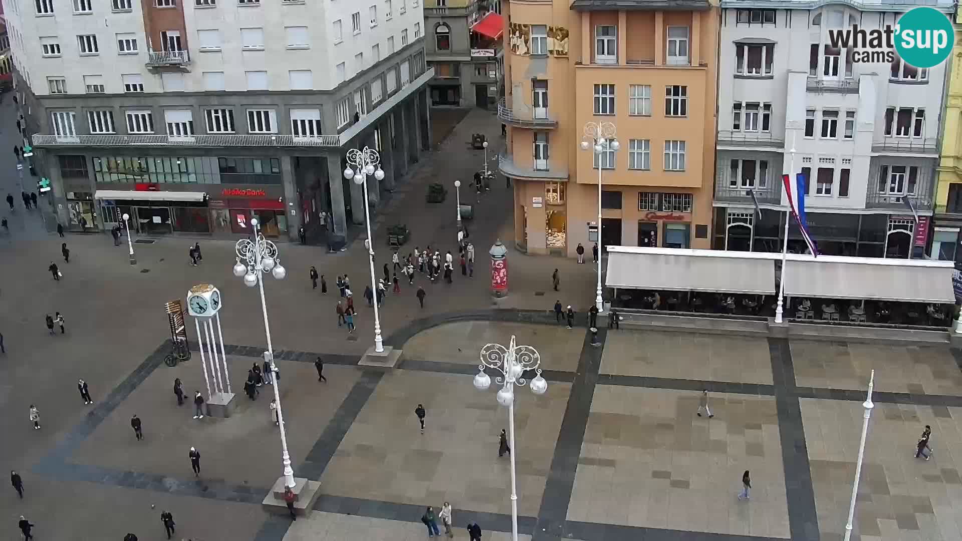 Ban Jelačić Platz  Live webcam Zagreb – Hotel Dubrovnik