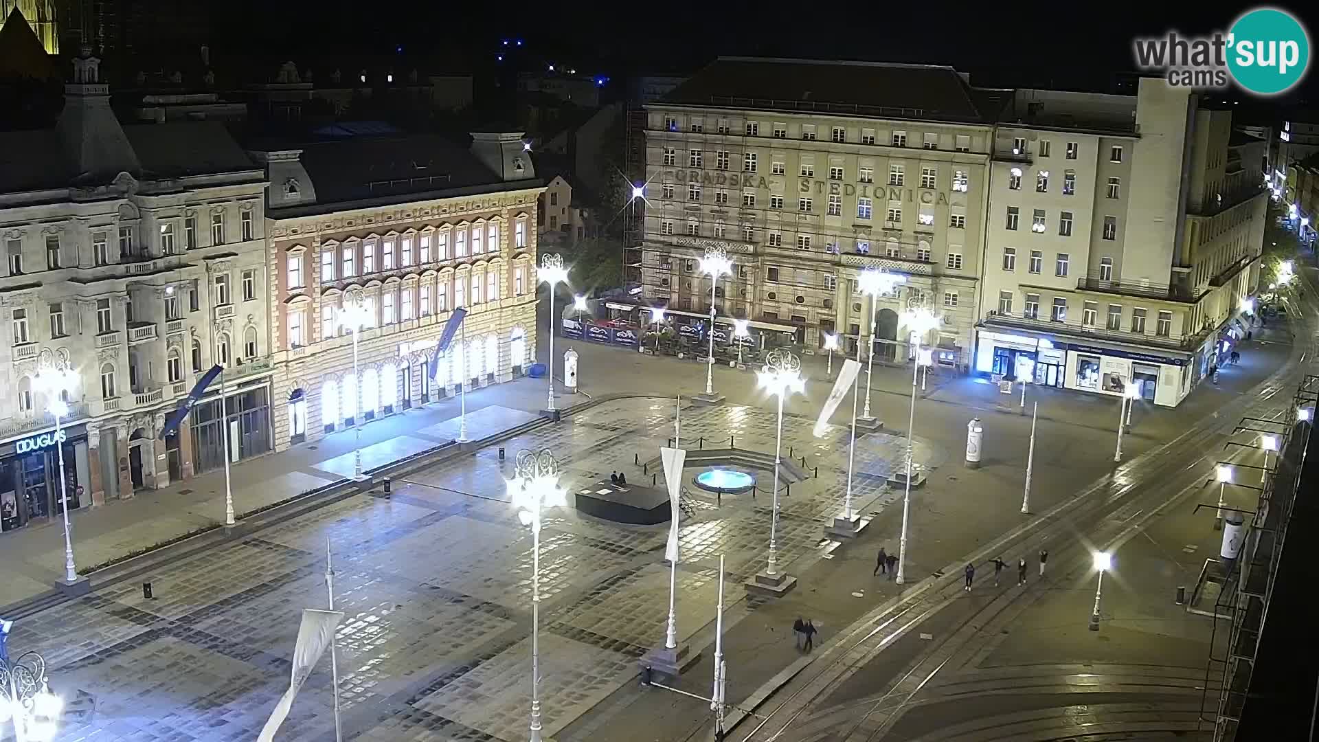 Web kamera Zagreb – Trg Bana Jelačića