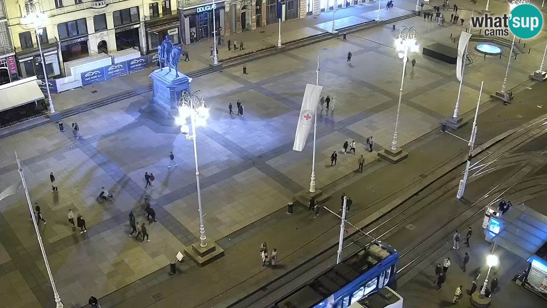 Web kamera Zagreb – Trg Bana Jelačića
