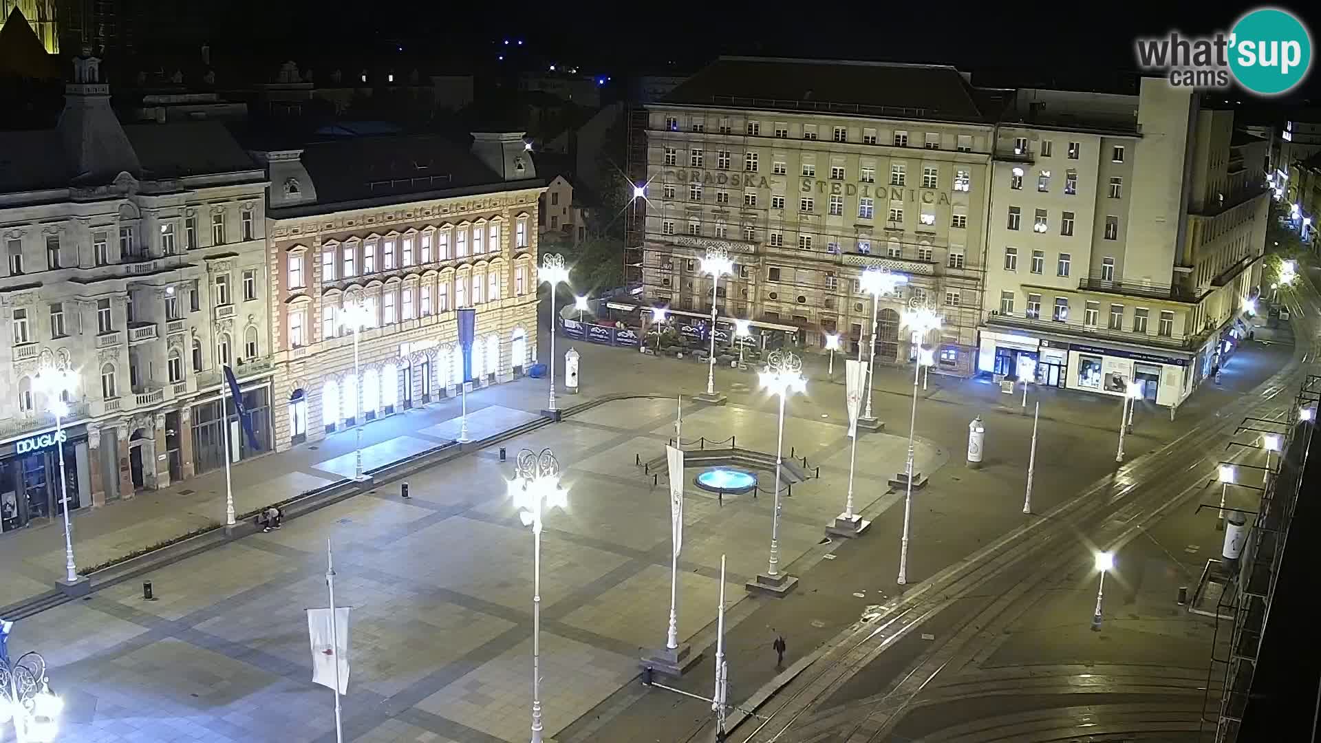 Piazza Ban Jelačić livecam Zagreb – Hotel Dubrovnik