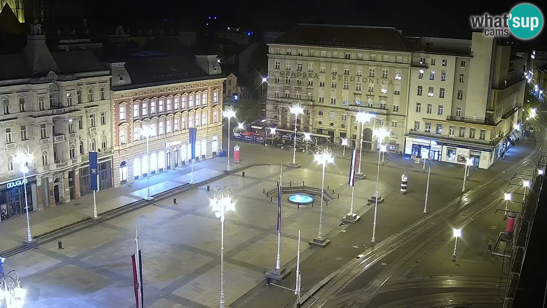 Ban Jelačić Platz  Live webcam Zagreb – Hotel Dubrovnik