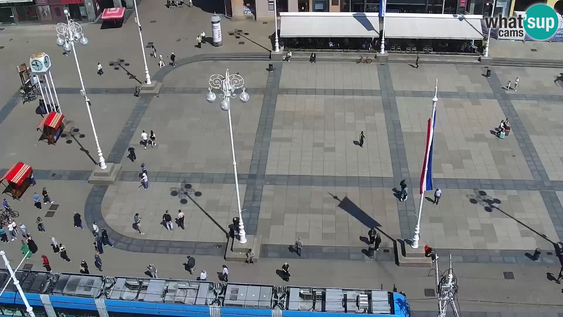 Web kamera Zagreb – Trg Bana Jelačića