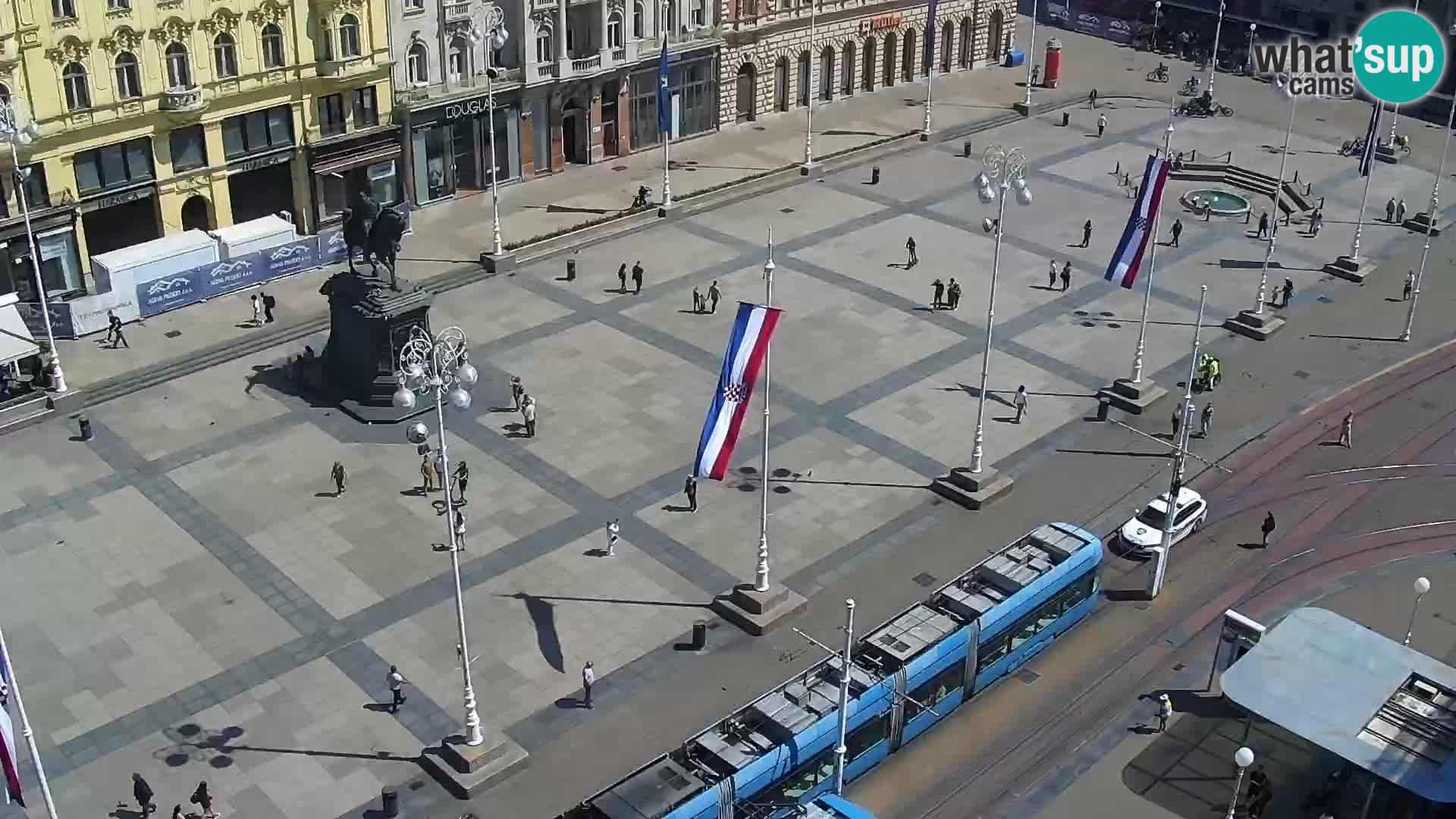 Zagreb – Bana Jelačića square panorama