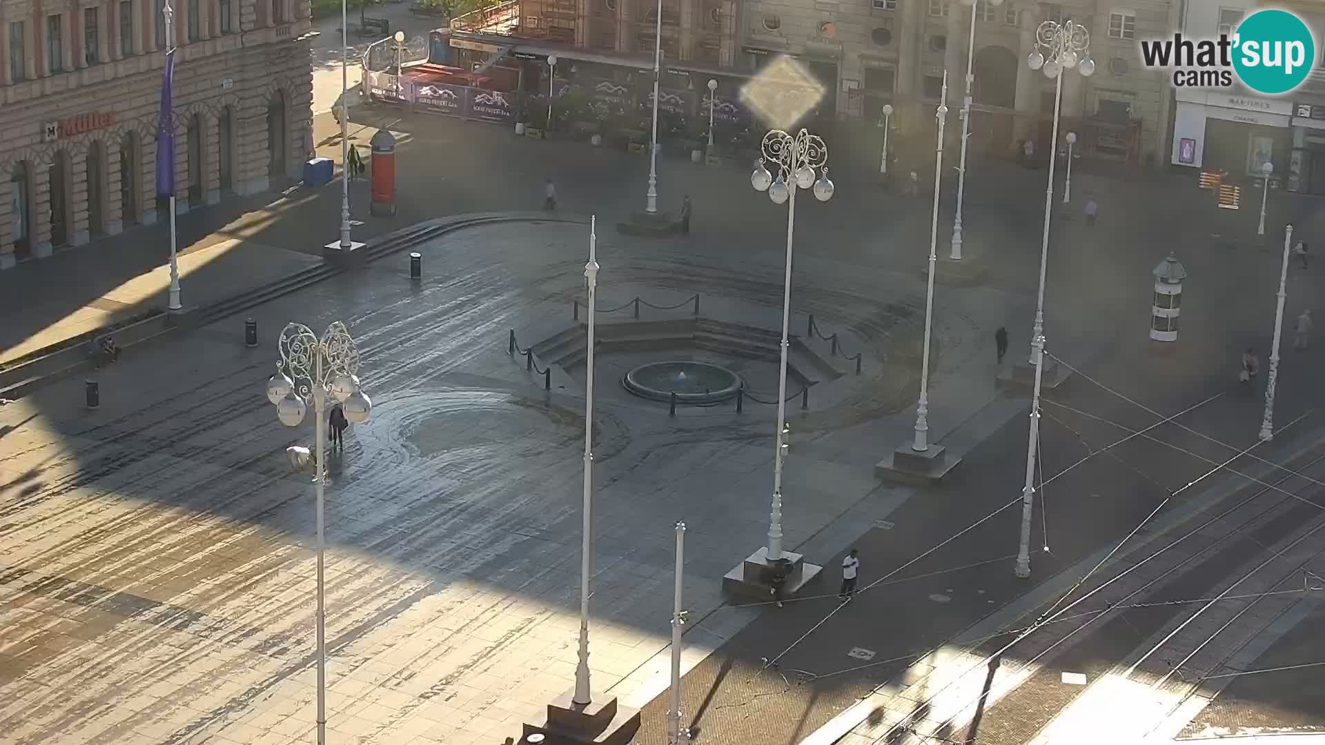 Ban Jelačić live cam Zagreb – Hotel Dubrovnik