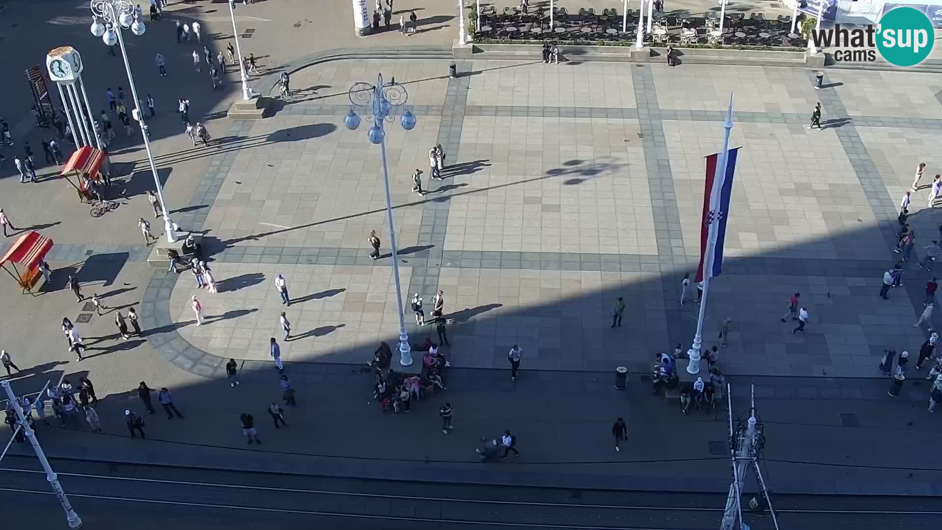 Piazza Ban Jelačić livecam Zagreb – Hotel Dubrovnik