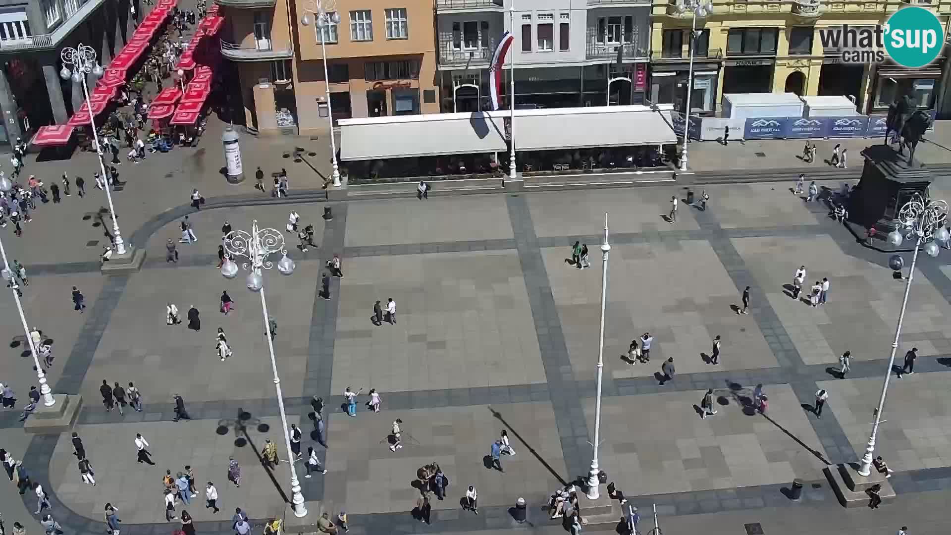 Trg Bana Jelačića web kamera Zagreb – Hotel Dubrovnik