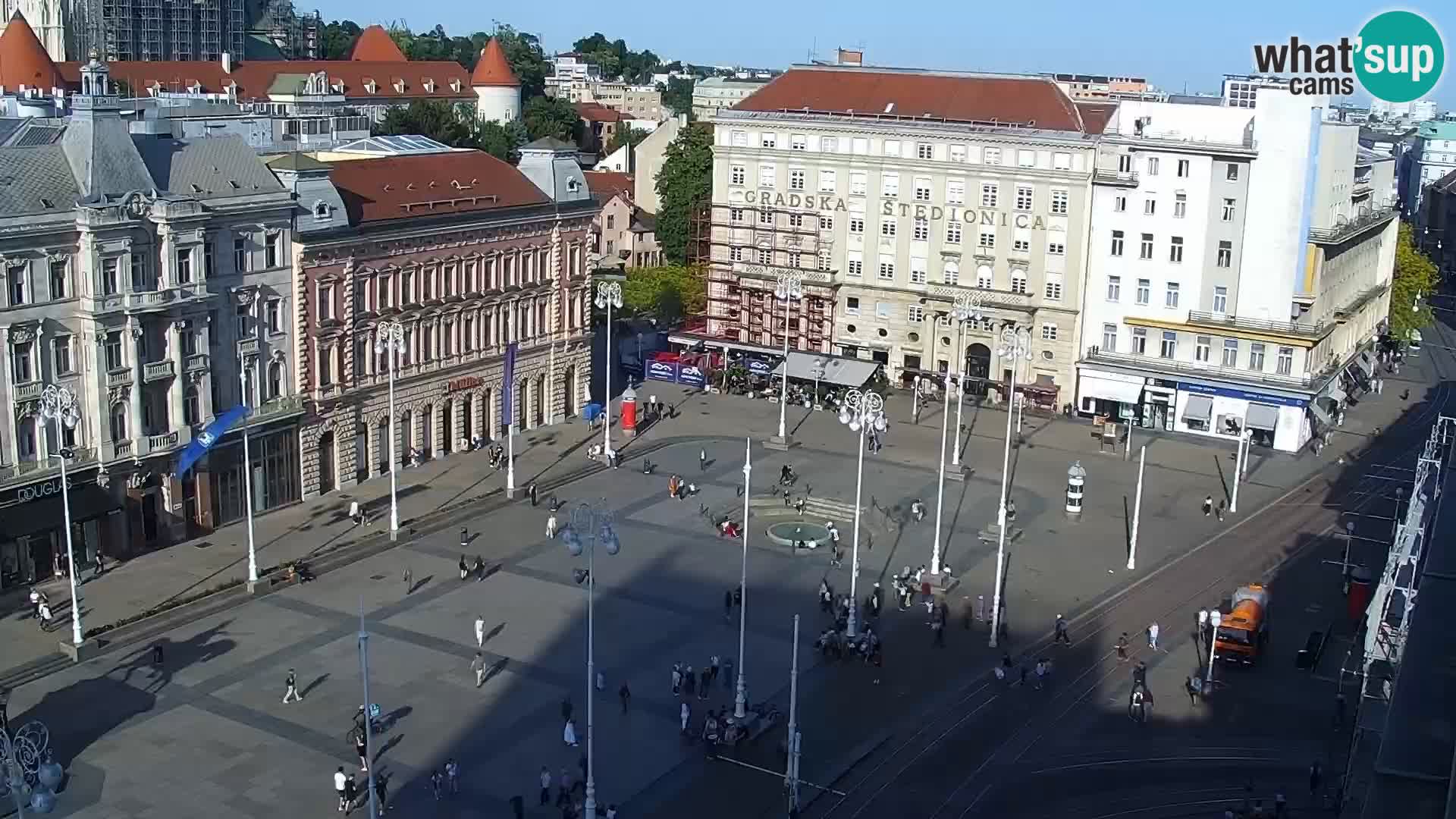 Web kamera Zagreb – Trg Bana Jelačića