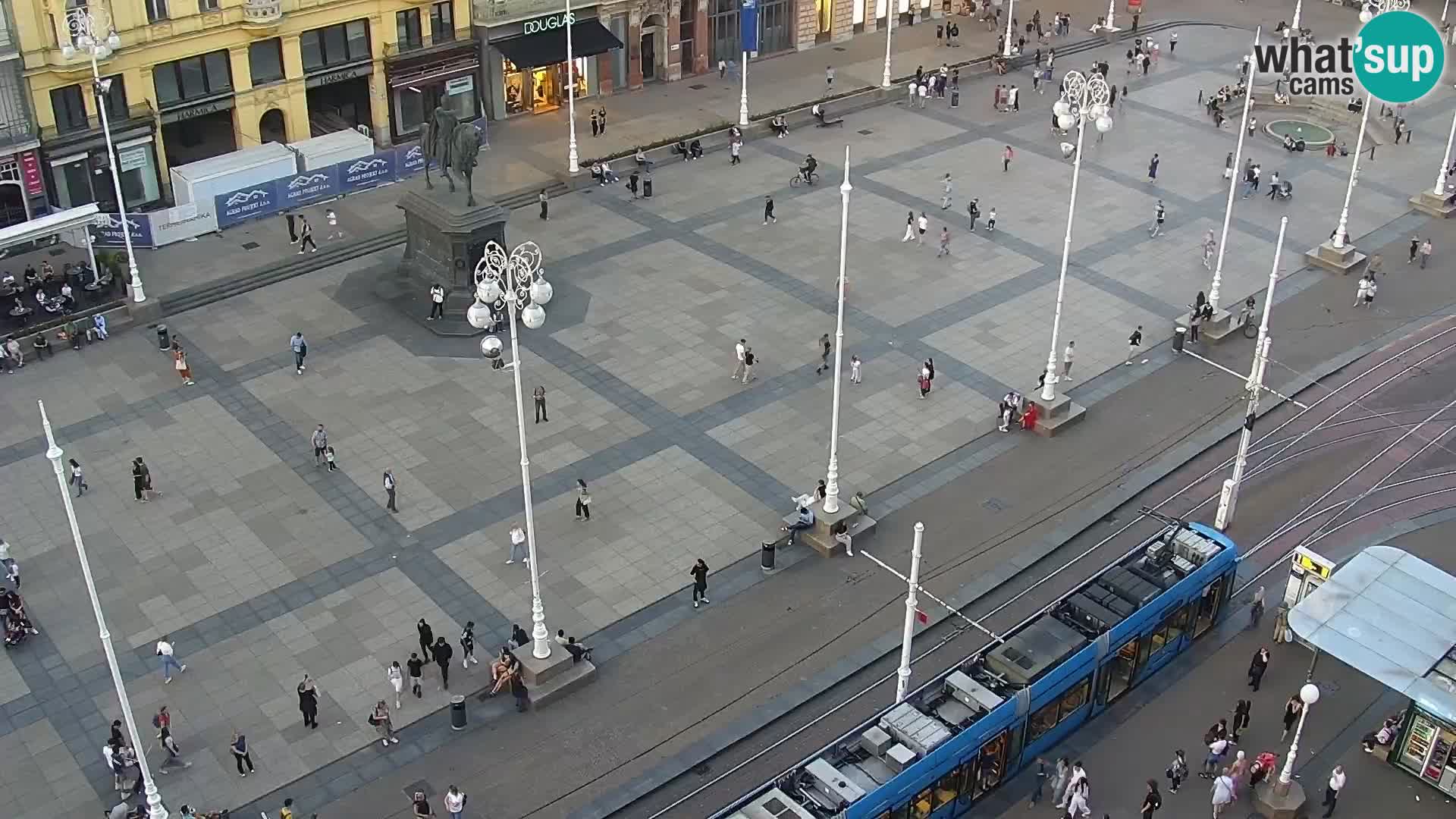 LIVE Webcam Zagreb Hotel Dubrovnik | Ban Jelačić square