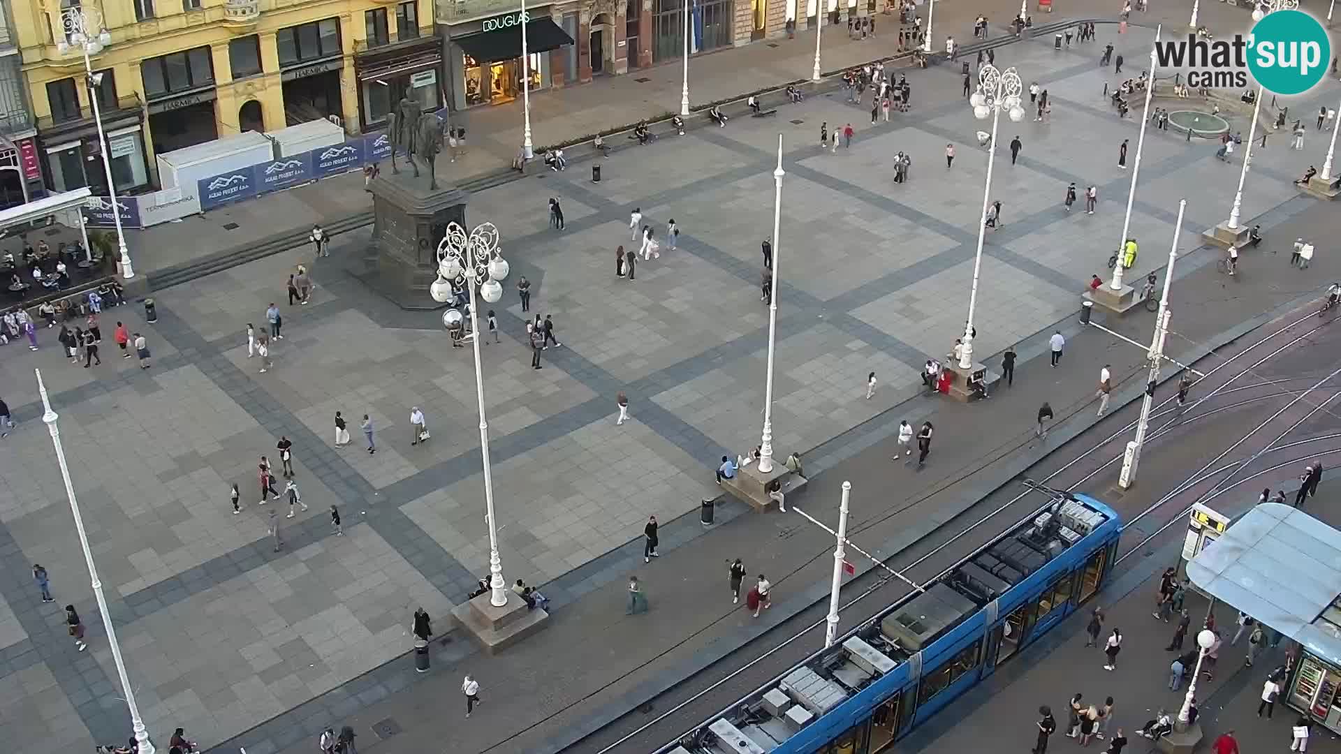 LIVE Webcam Zagreb Hotel Dubrovnik | Ban Jelačić square
