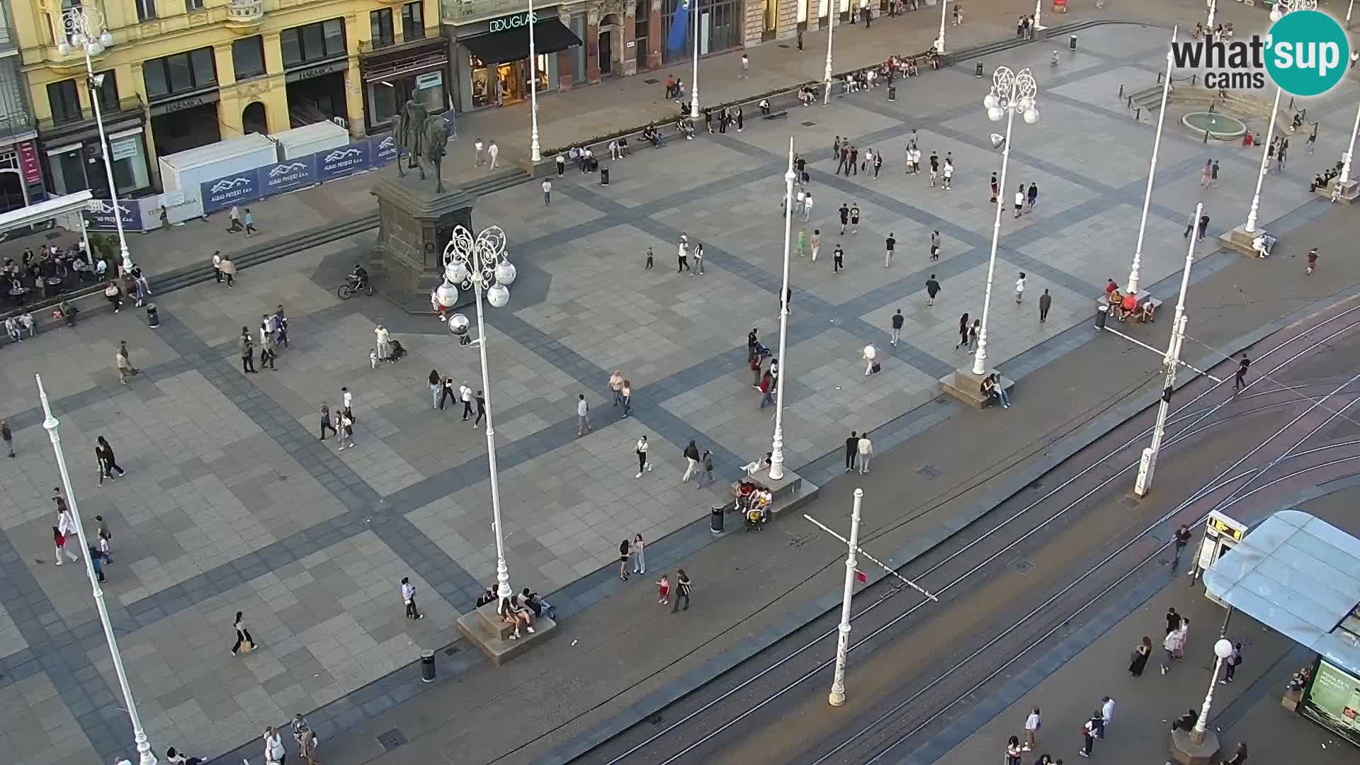 LIVE Webcam Zagreb Hotel Dubrovnik | Ban Jelačić square