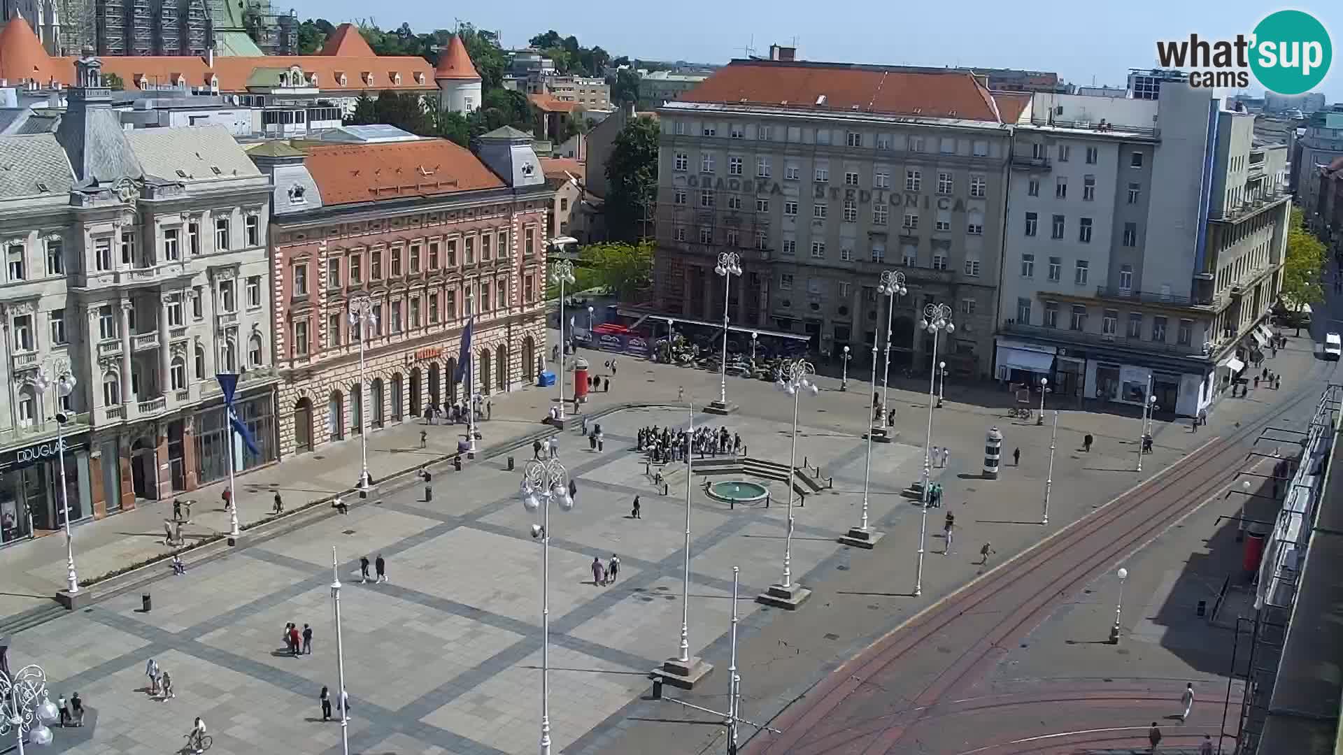 Ban Jelačić live cam Zagreb – Hotel Dubrovnik
