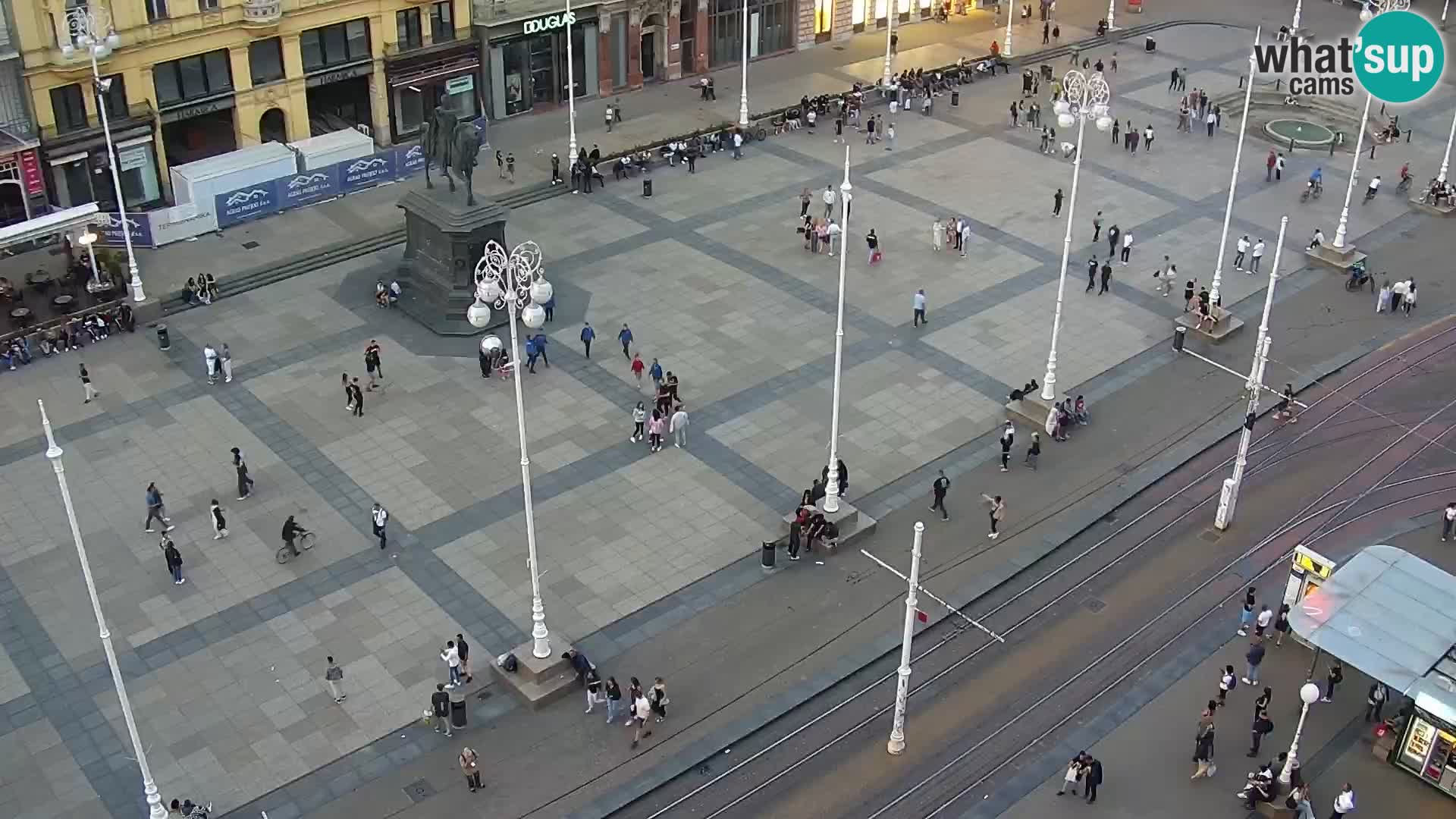 Kamera v živo Zagreb – Trg Bana Jelačića