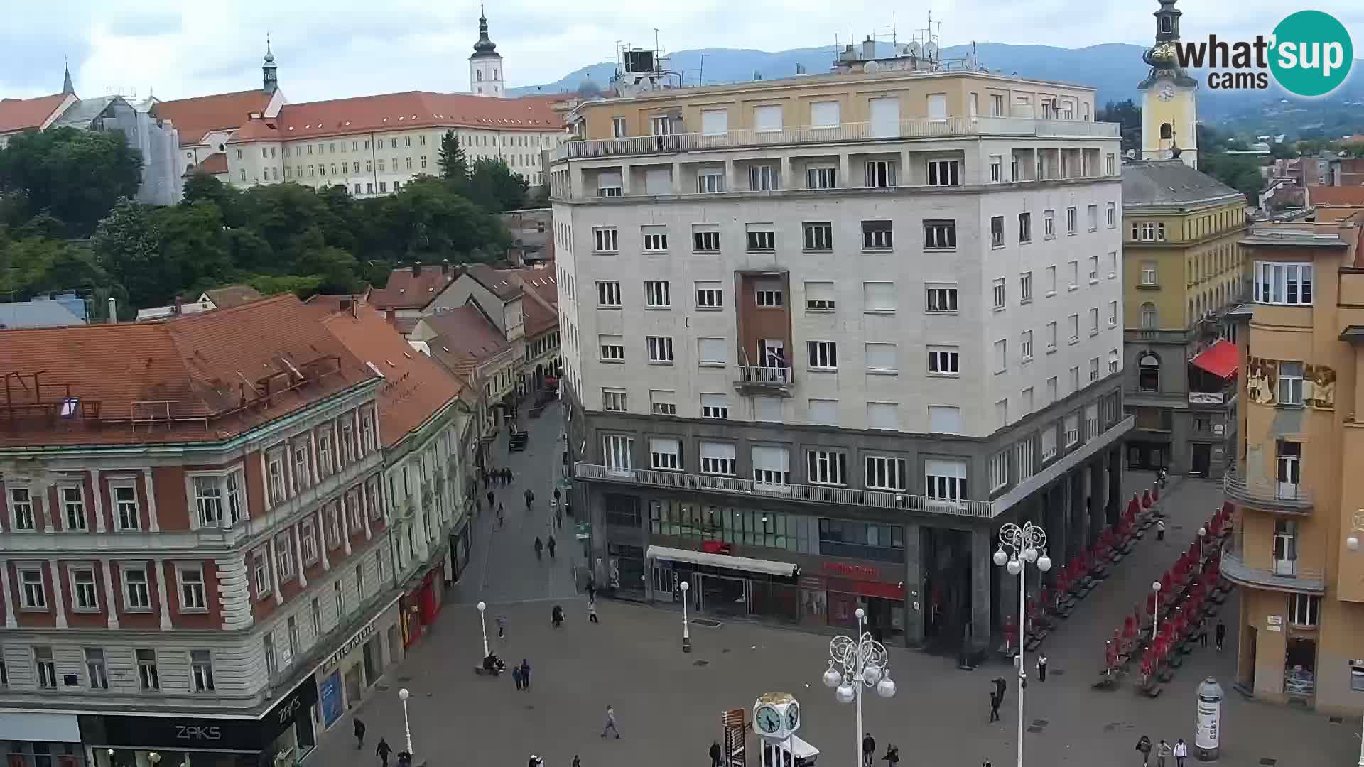 Trg Bana Jelačića web kamera Zagreb – Hotel Dubrovnik