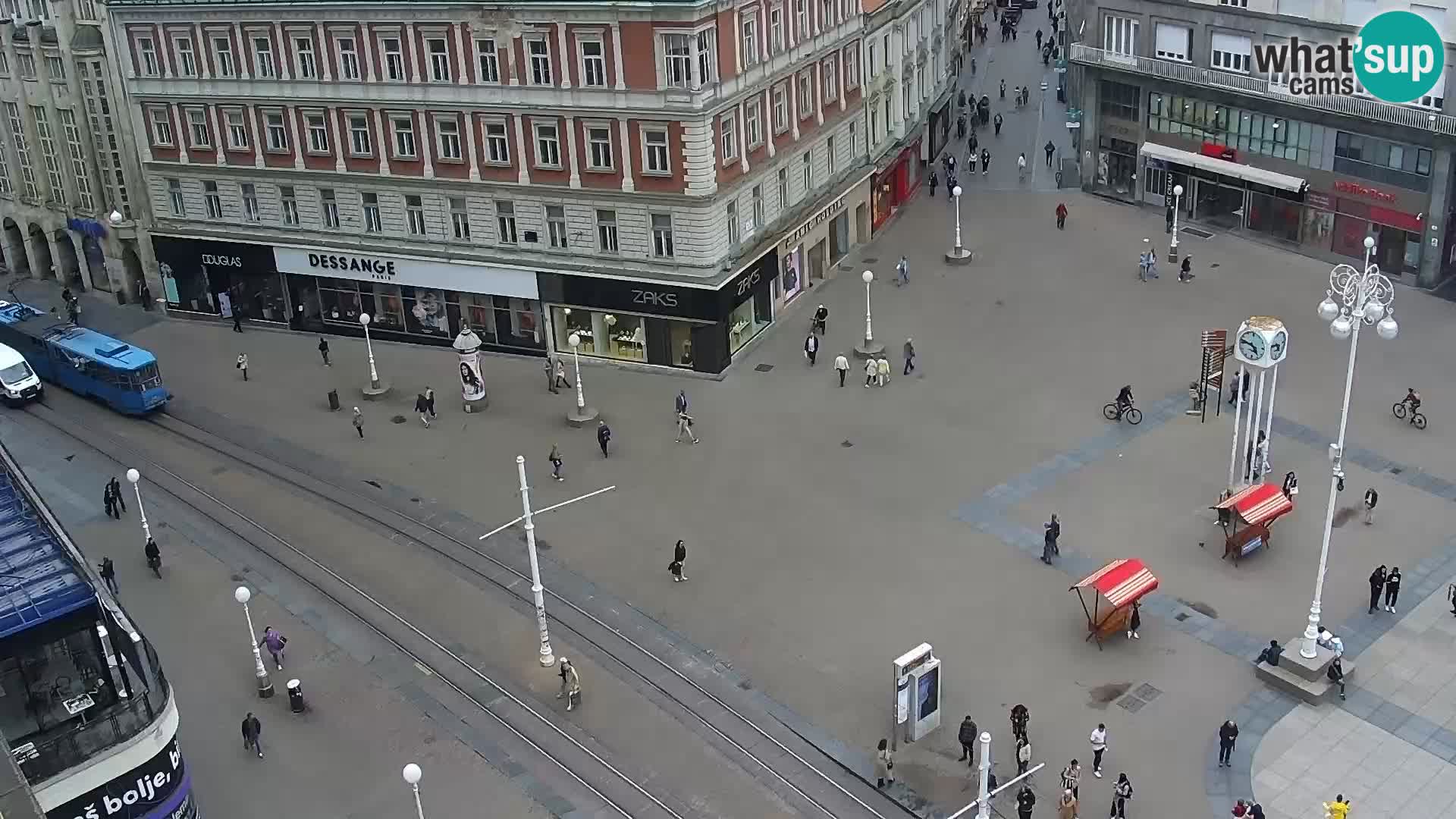 Trg Bana Jelačića web kamera Zagreb – Hotel Dubrovnik