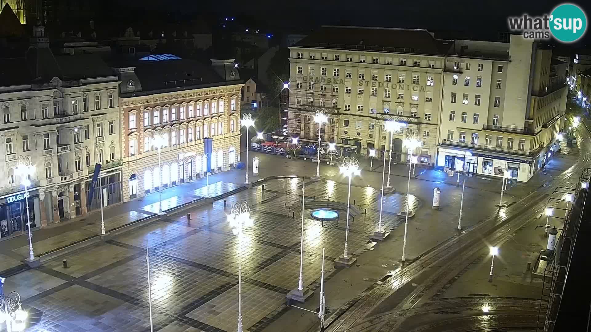 Zagreb – Bana Jelačića square panorama