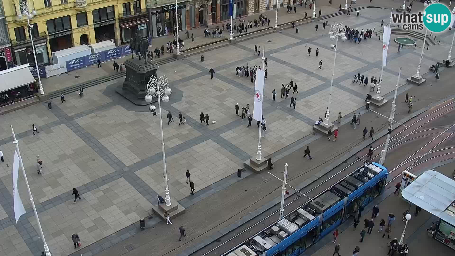 Ban Jelačić Platz  Live webcam Zagreb – Hotel Dubrovnik