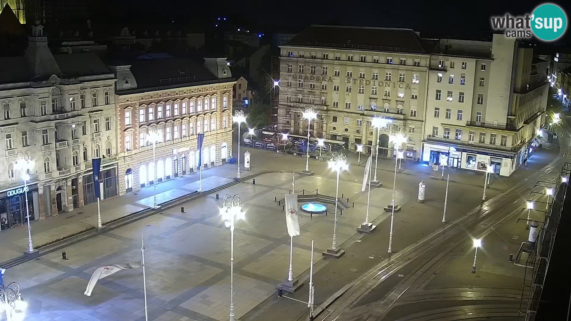 Ban Jelačić Platz  Live webcam Zagreb – Hotel Dubrovnik