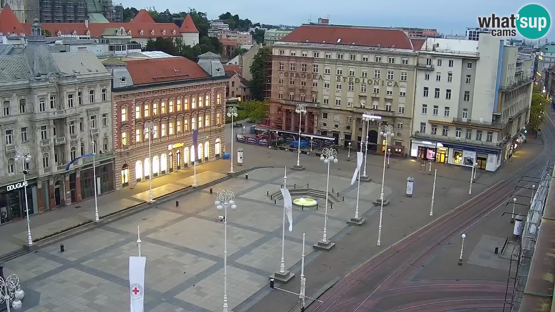 Kamera v živo Zagreb – Trg Bana Jelačića