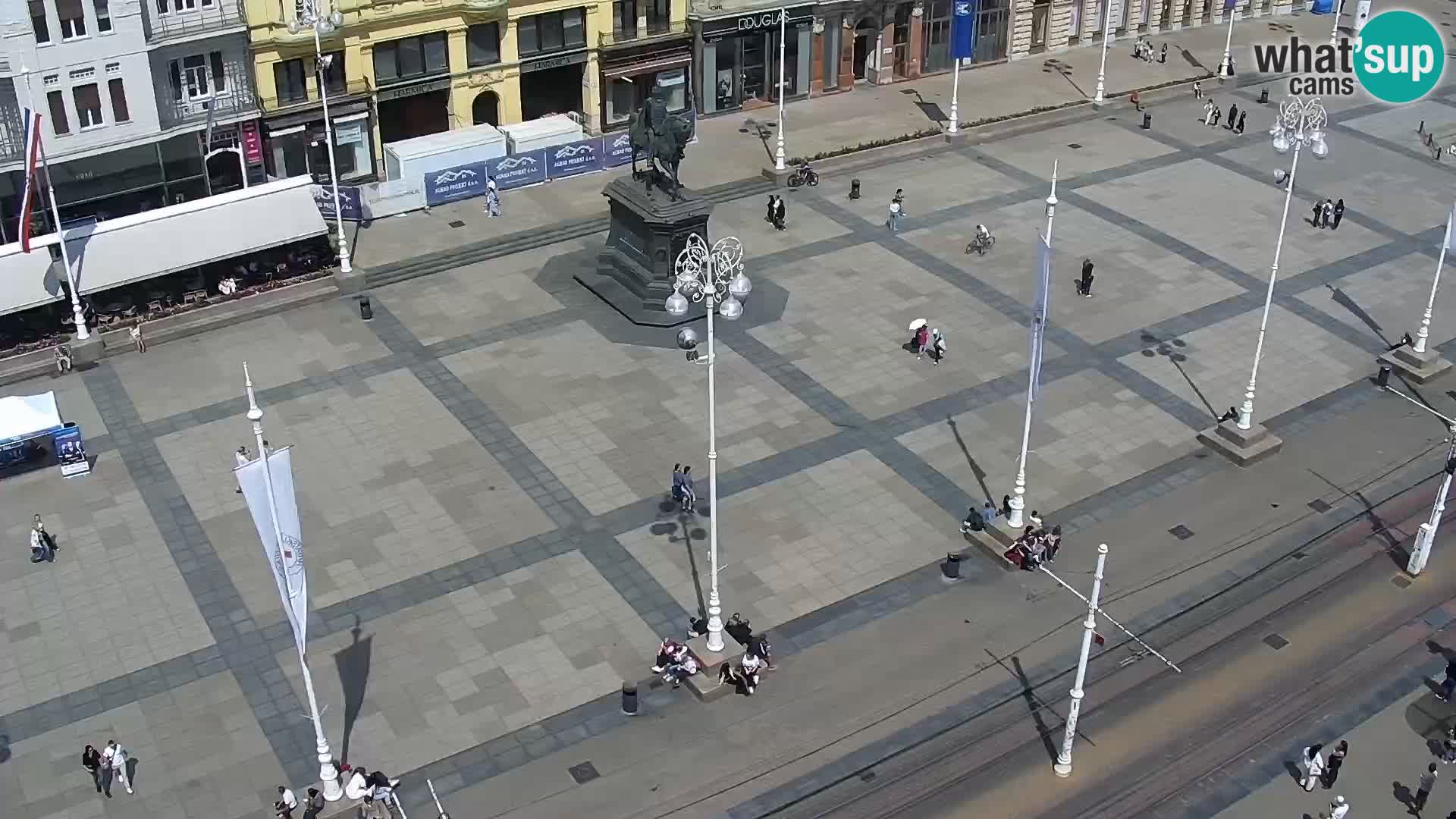 Kamera v živo Zagreb – Trg Bana Jelačića