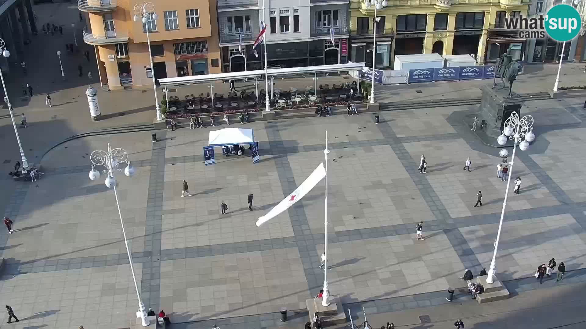 Ban Jelačić live cam Zagreb – Hotel Dubrovnik