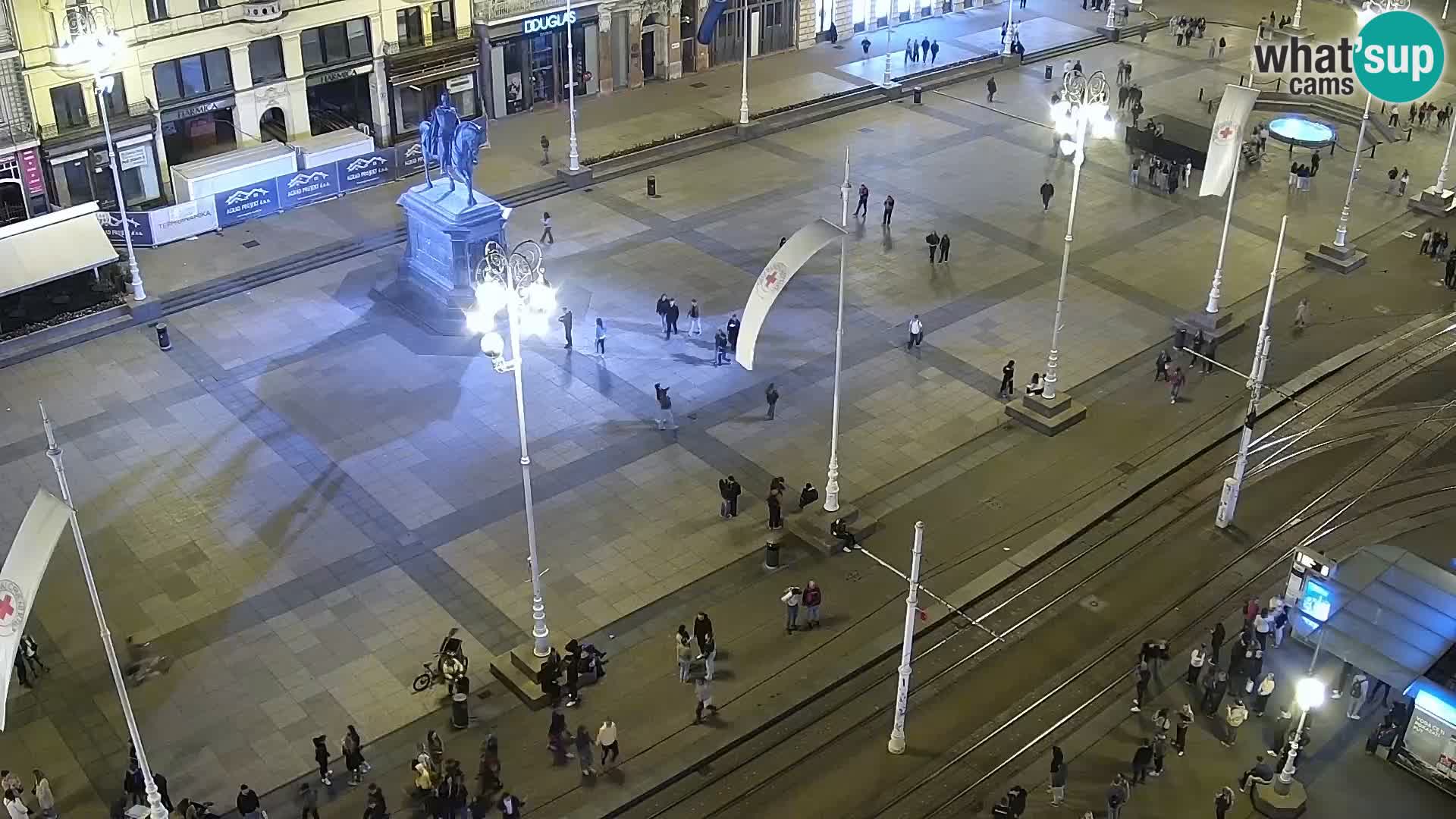 Ban Jelačić live cam Zagreb – Hotel Dubrovnik