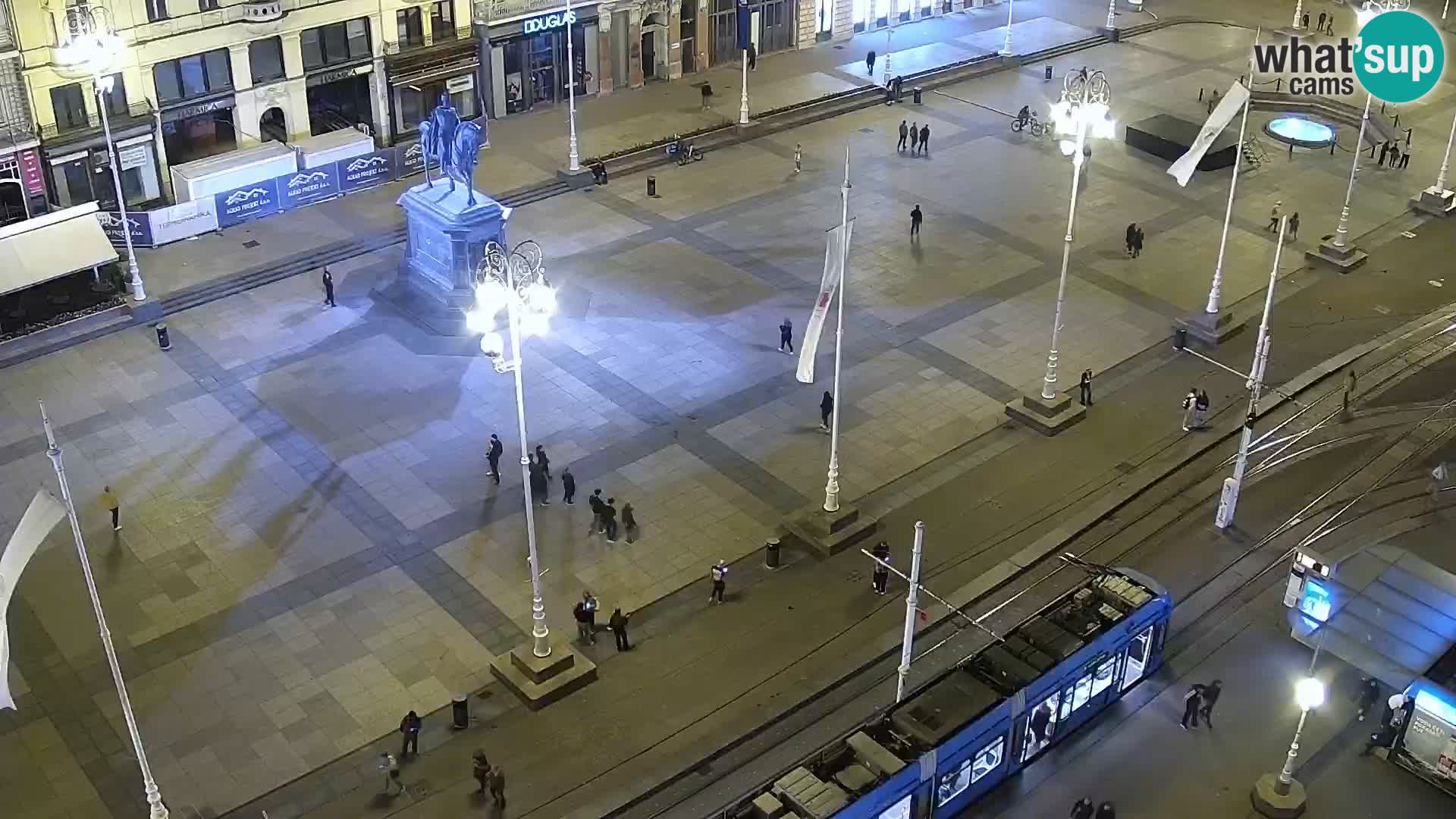 Piazza Ban Jelačić livecam Zagreb – Hotel Dubrovnik