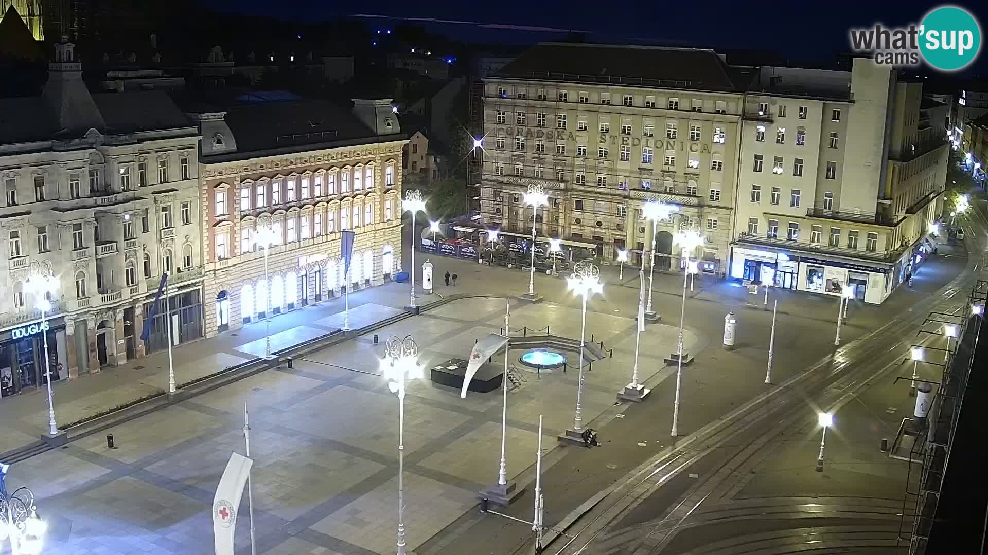 LIVE Webcam Zagreb Hotel Dubrovnik | Ban Jelačić square