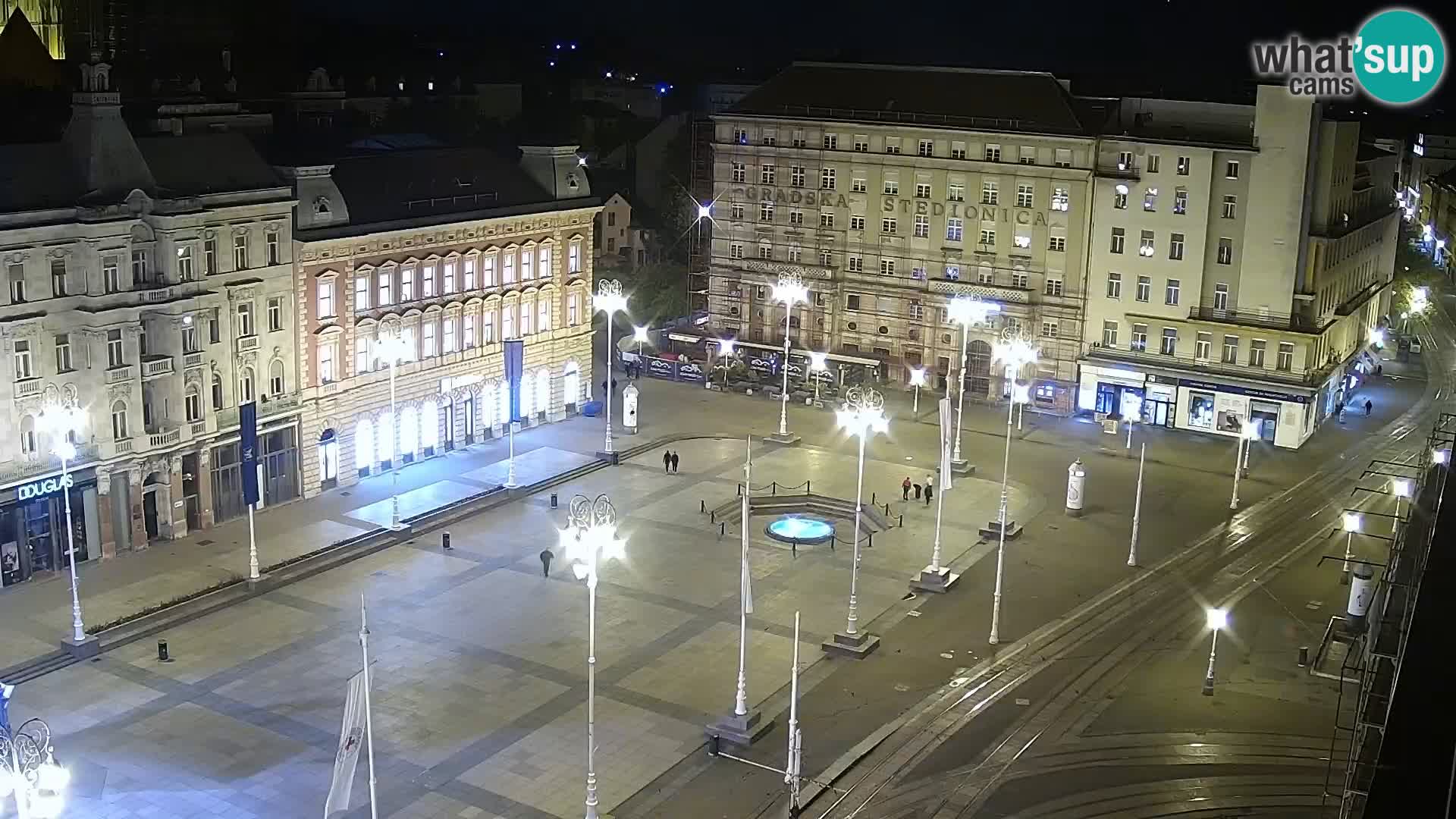 Zagreb – Bana Jelačića square panorama