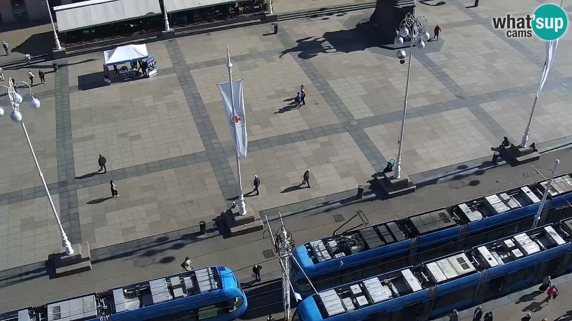 Trg Bana Jelačića web kamera Zagreb – Hotel Dubrovnik