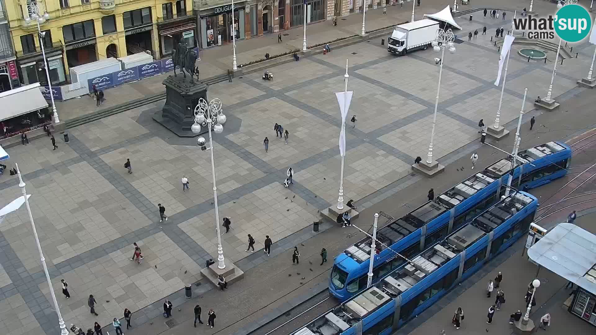 Kamera v živo Zagreb – Trg Bana Jelačića
