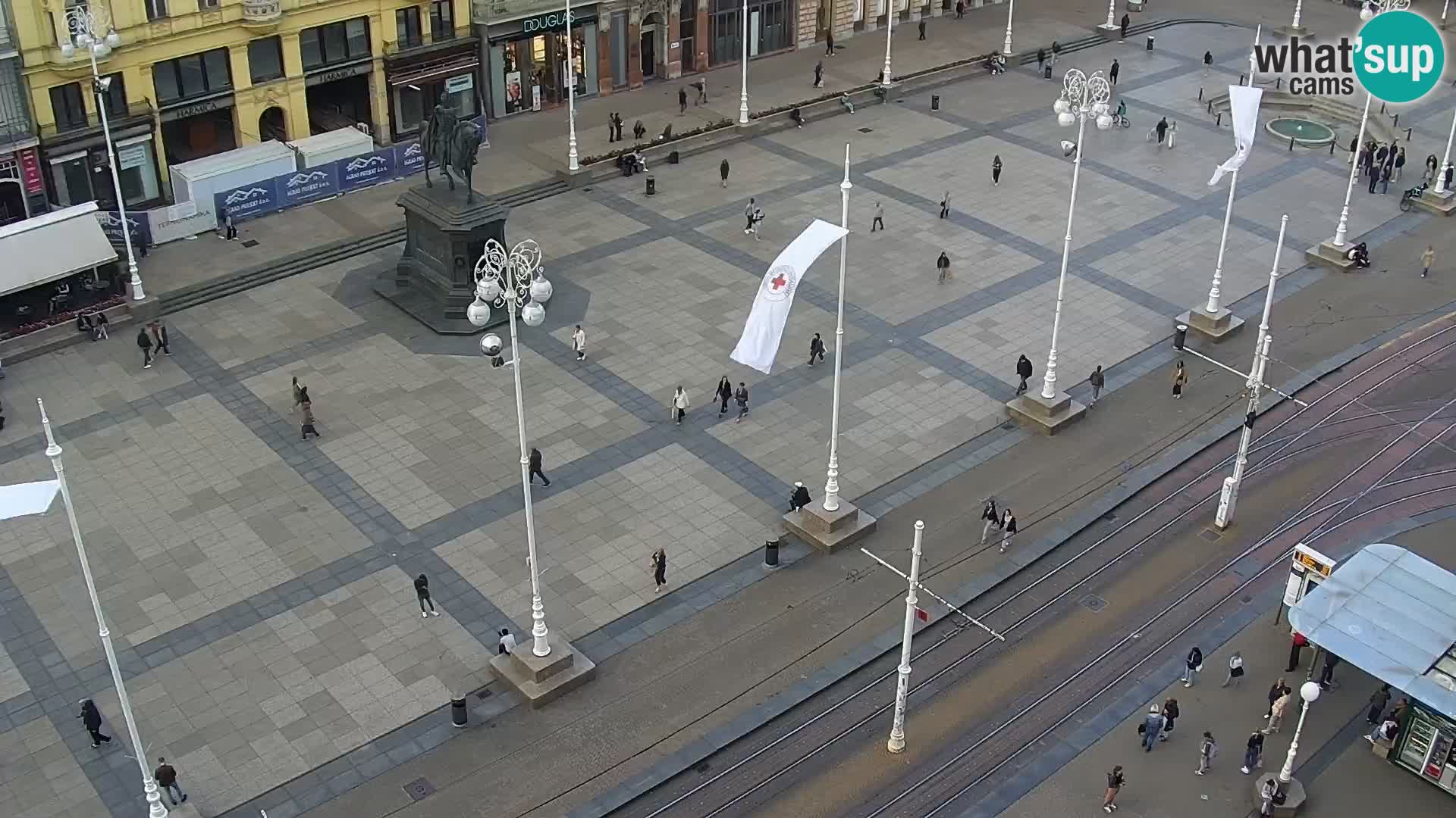 LIVE Webcam Zagreb – Ban Jelačić – Hotel Dubrovnik