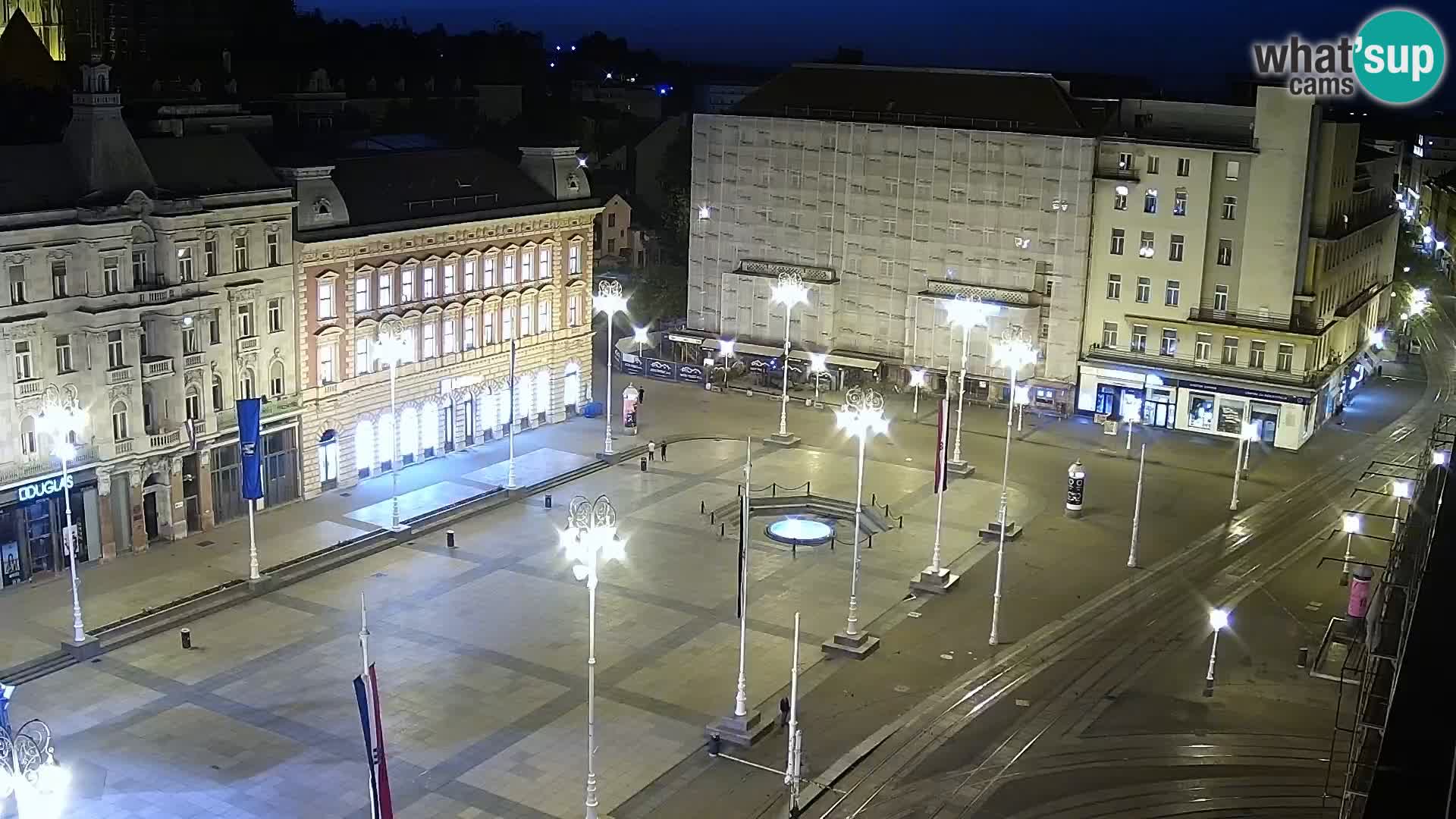 Piazza Ban Jelačić livecam Zagreb – Hotel Dubrovnik