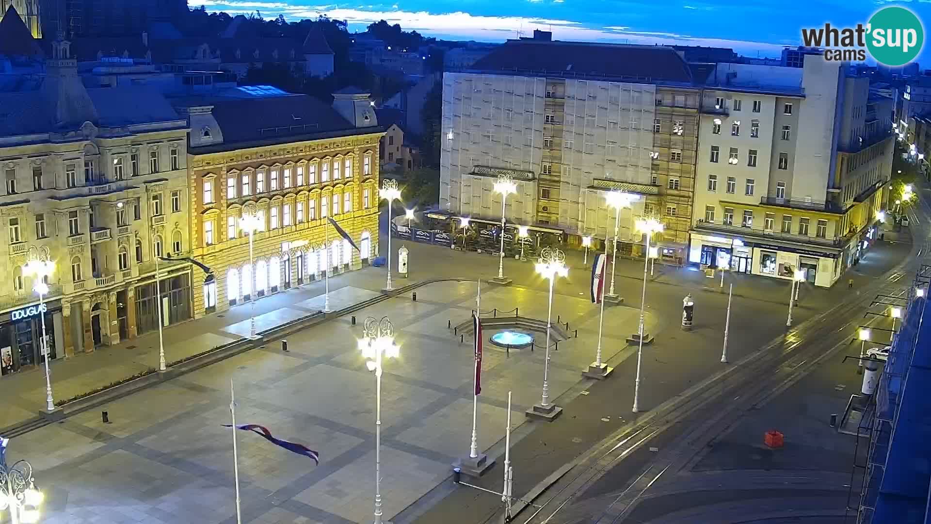 Trg Bana Jelačića v živo Zagreb – Hotel Dubrovnik