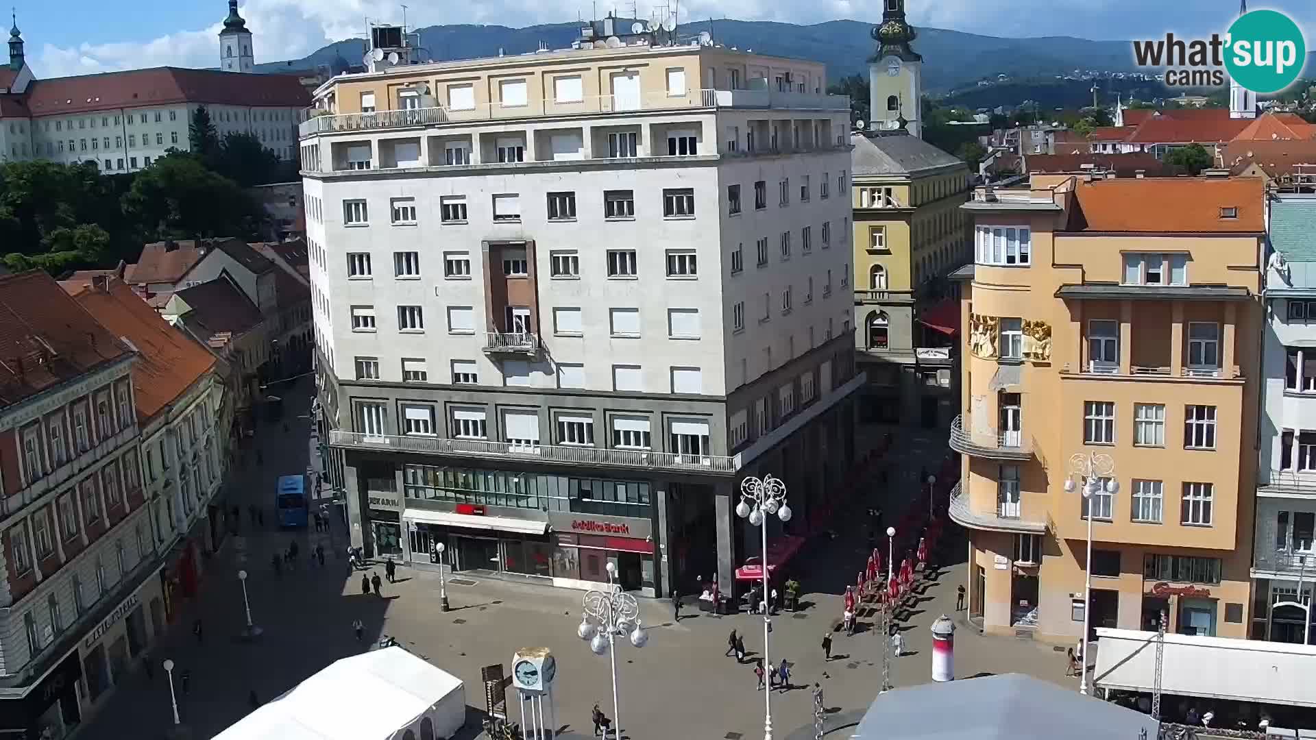 Trg Bana Jelačića v živo Zagreb – Hotel Dubrovnik