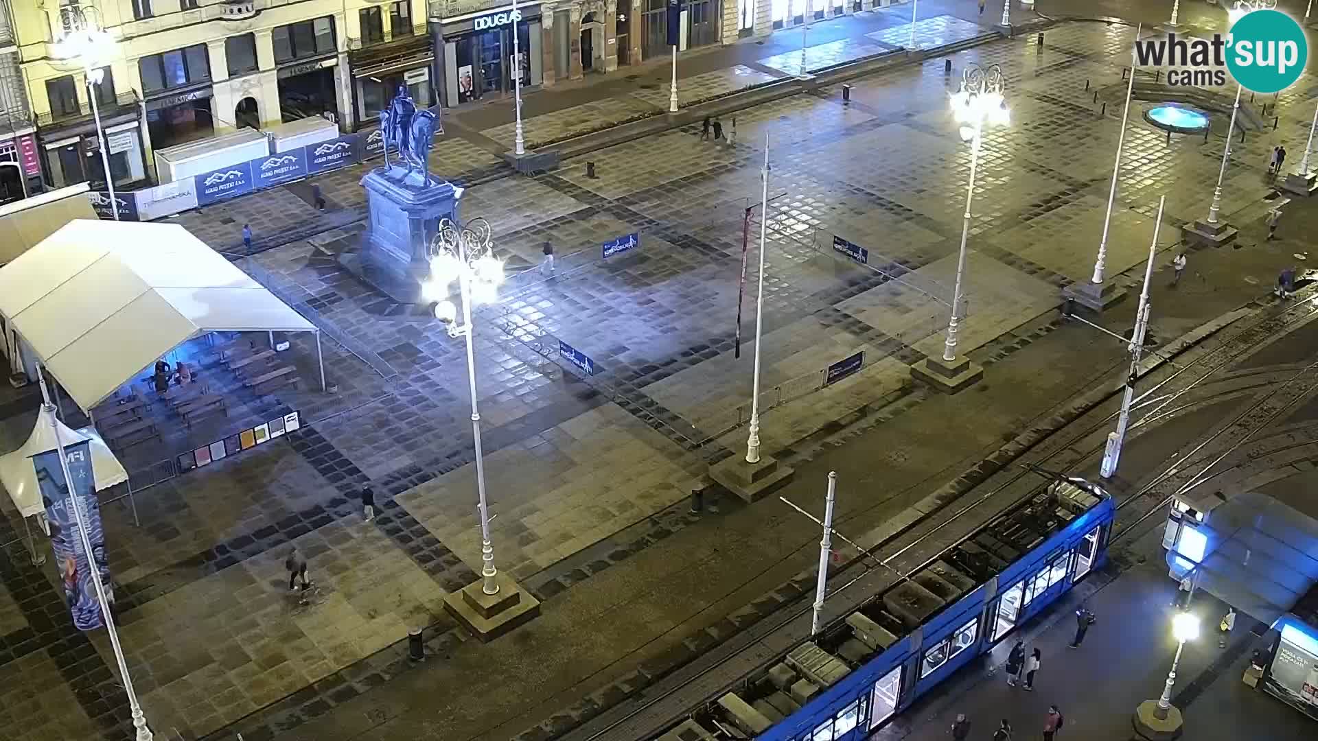 LIVE Webcam Zagreb – Ban Jelačić – Hotel Dubrovnik