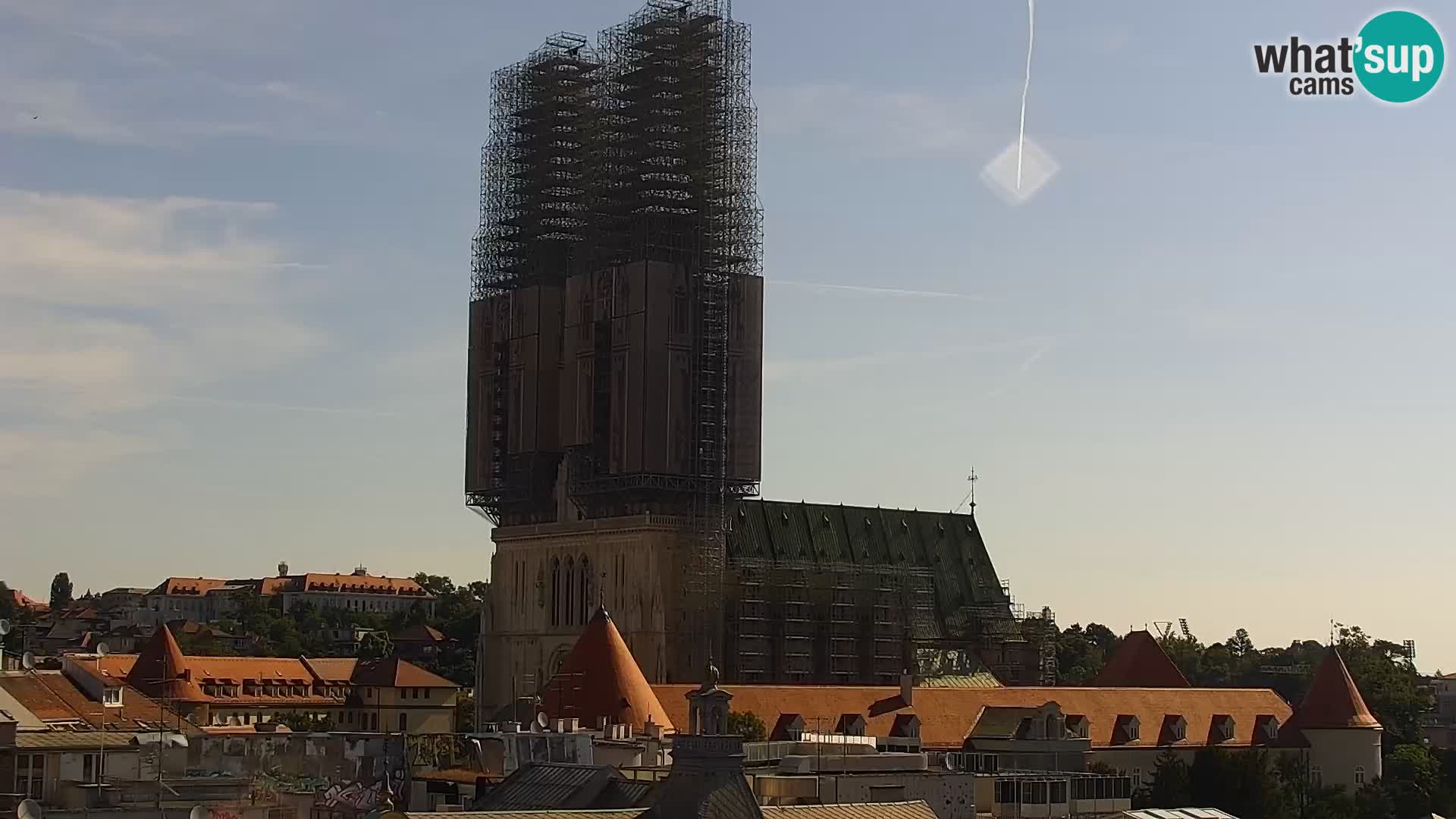 Trg Bana Jelačića web kamera Zagreb – Hotel Dubrovnik
