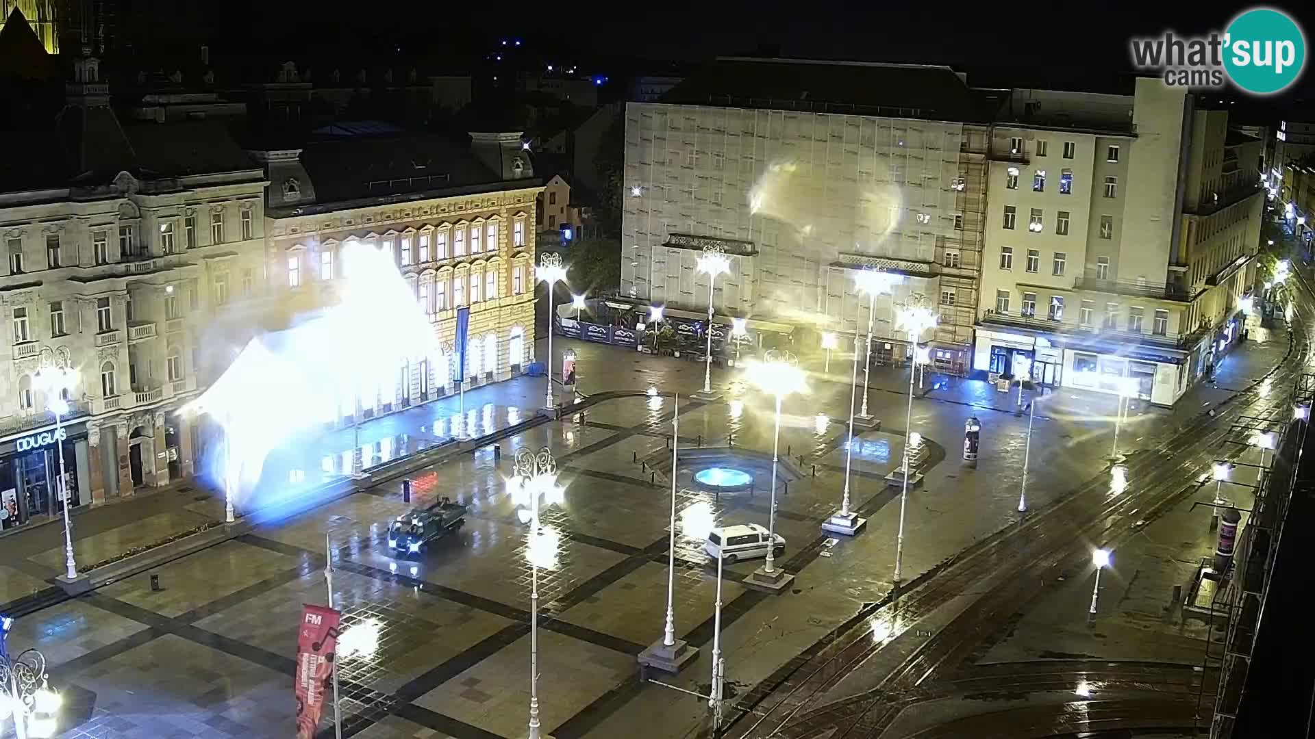 Ban Jelačić Platz  Live webcam Zagreb – Hotel Dubrovnik