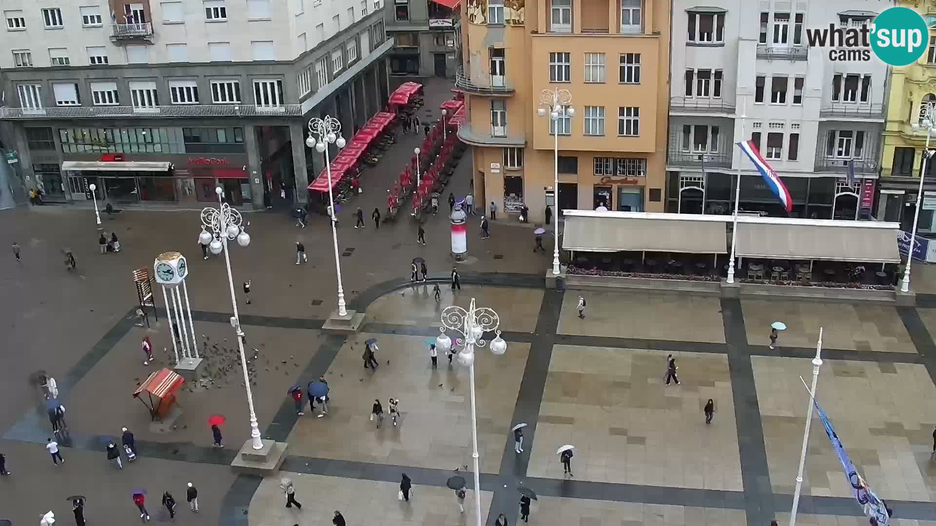 Trg Bana Jelačića v živo Zagreb – Hotel Dubrovnik