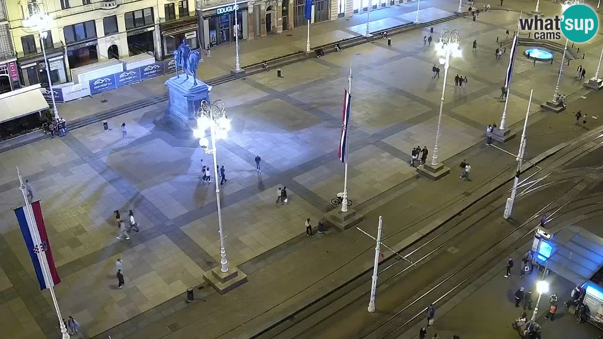 Ban Jelačić live cam Zagreb – Hotel Dubrovnik