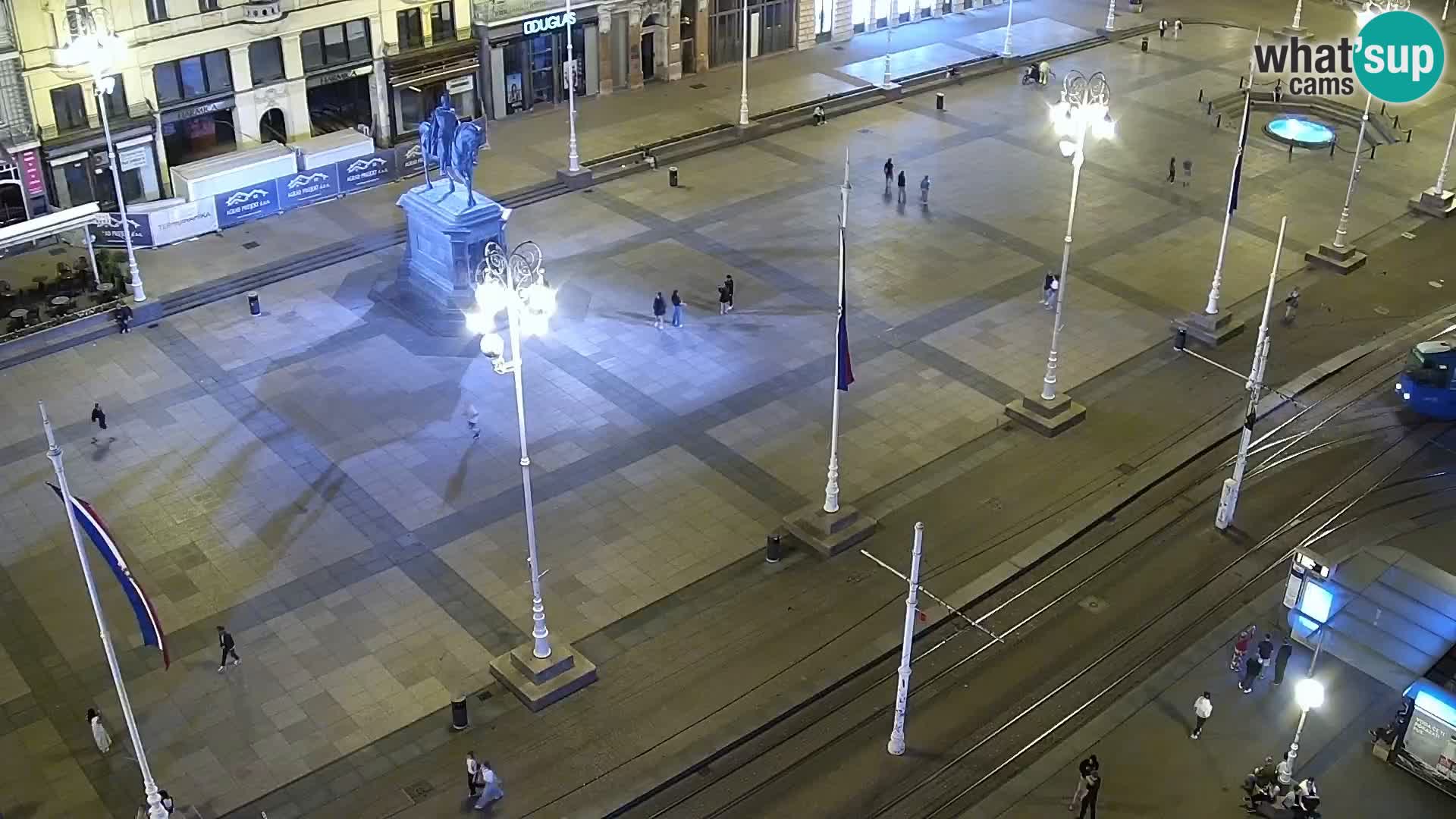 Ban Jelačić live cam Zagreb – Hotel Dubrovnik