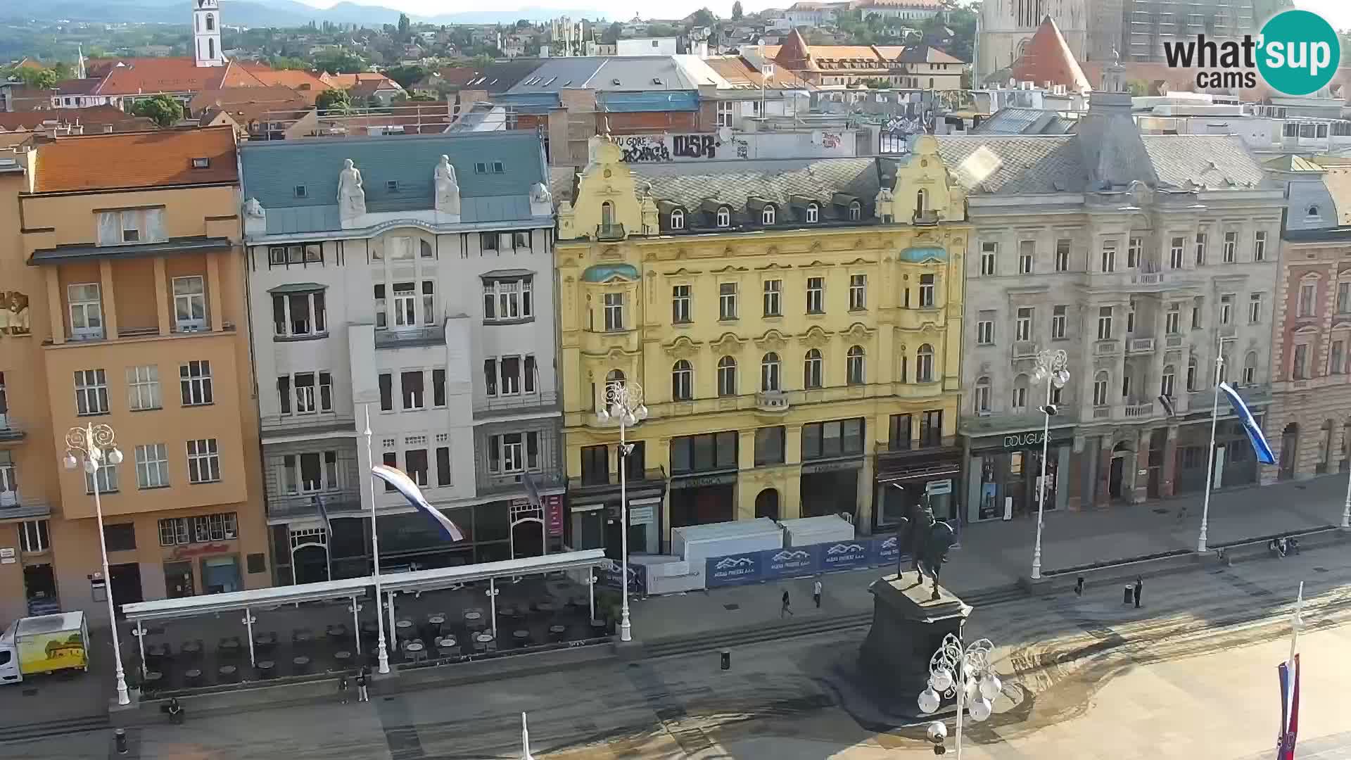 Piazza Ban Jelačić livecam Zagreb – Hotel Dubrovnik