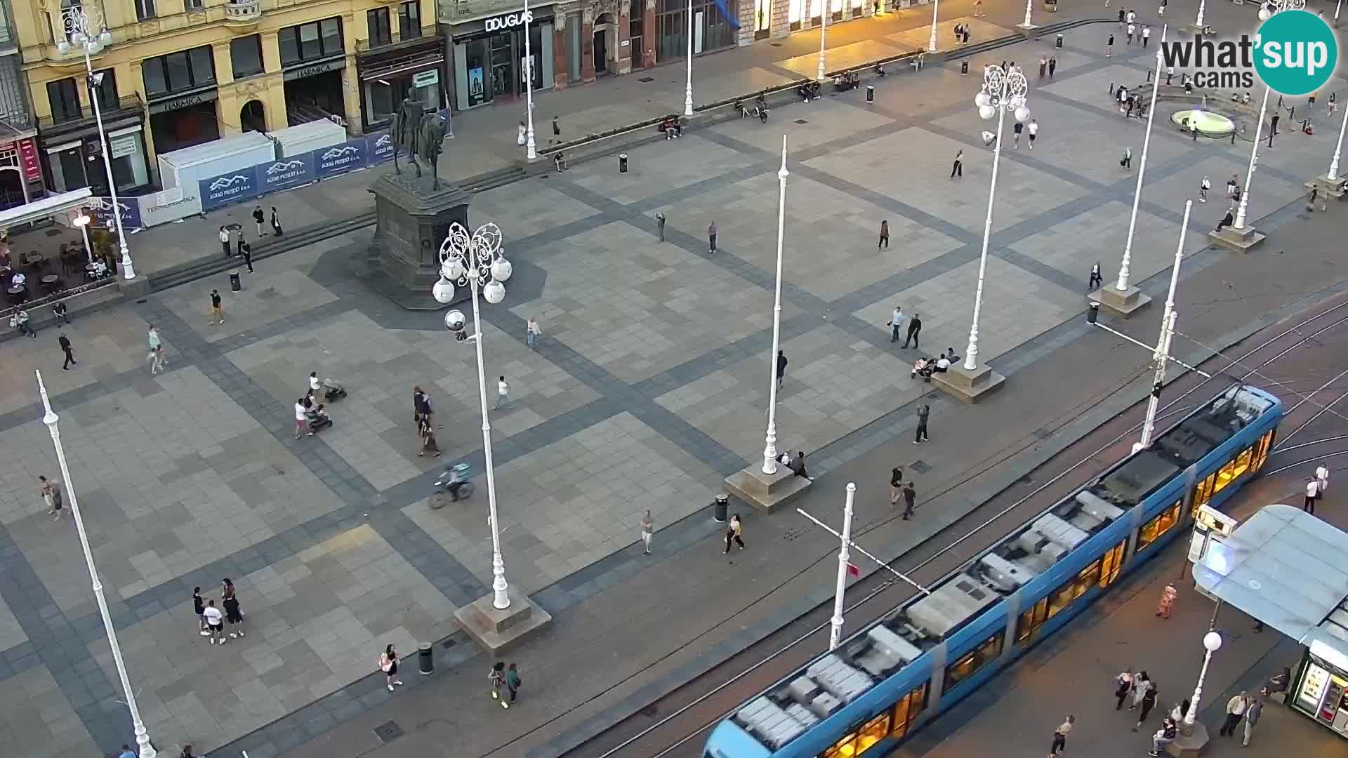 Ban Jelačić Platz  Live webcam Zagreb – Hotel Dubrovnik