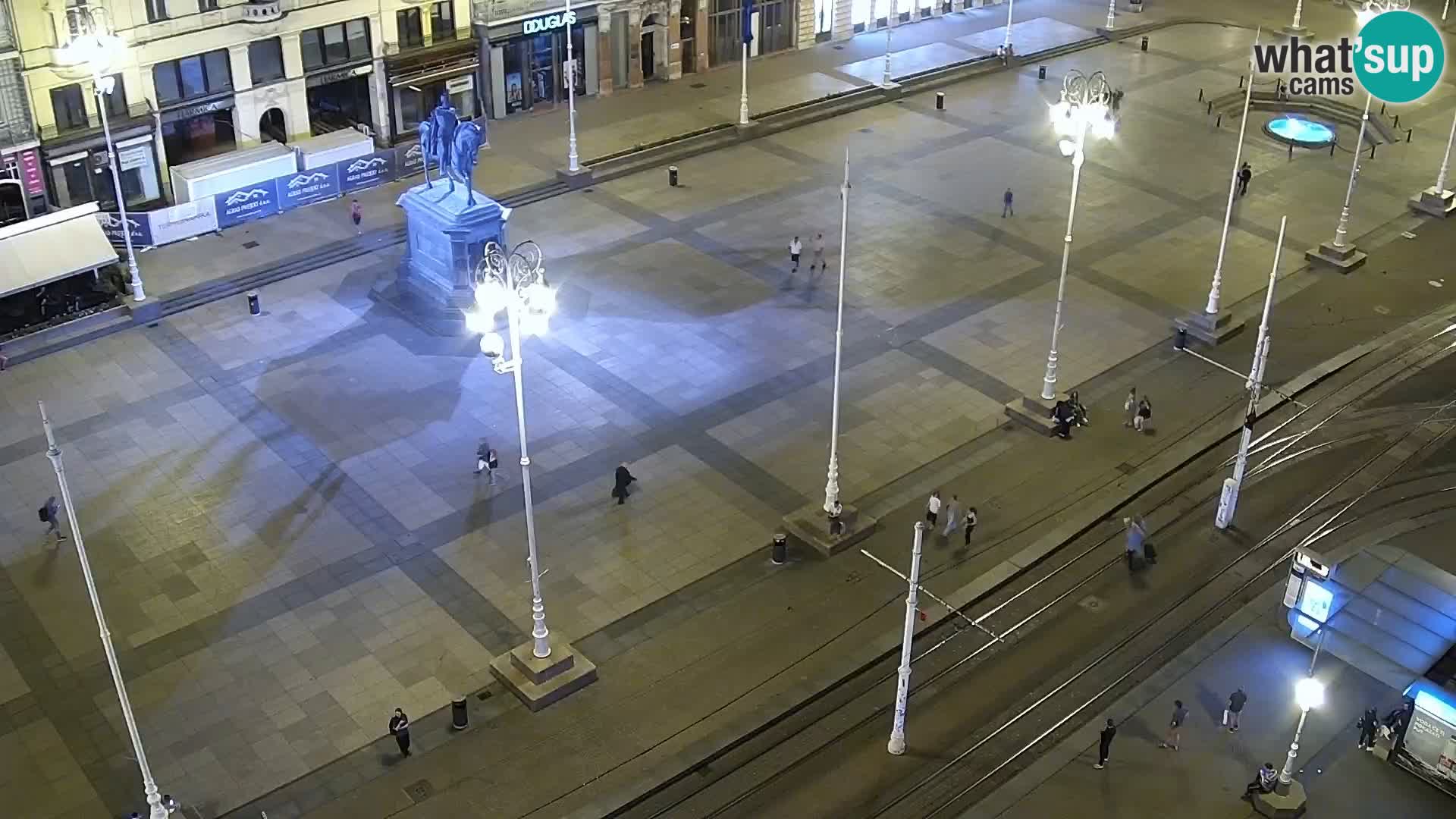 Ban Jelačić Platz  Live webcam Zagreb – Hotel Dubrovnik