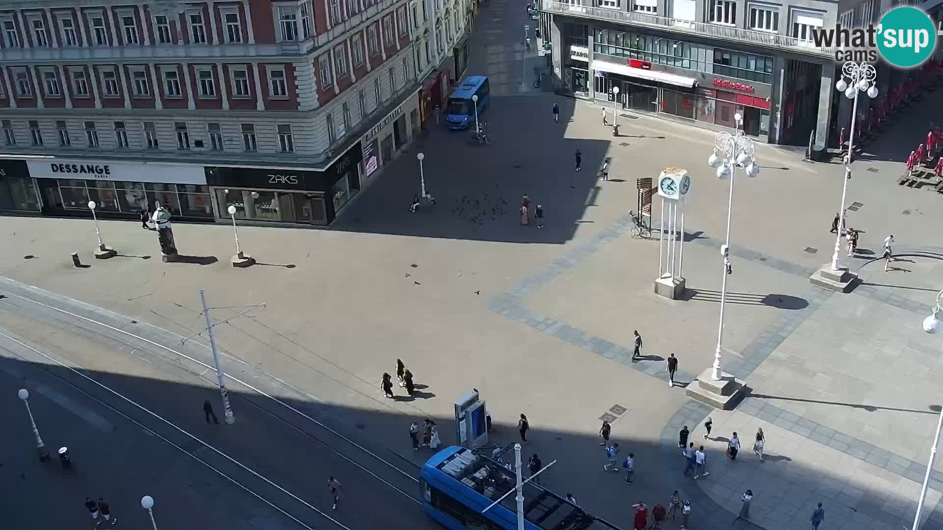 Trg Bana Jelačića v živo Zagreb – Hotel Dubrovnik